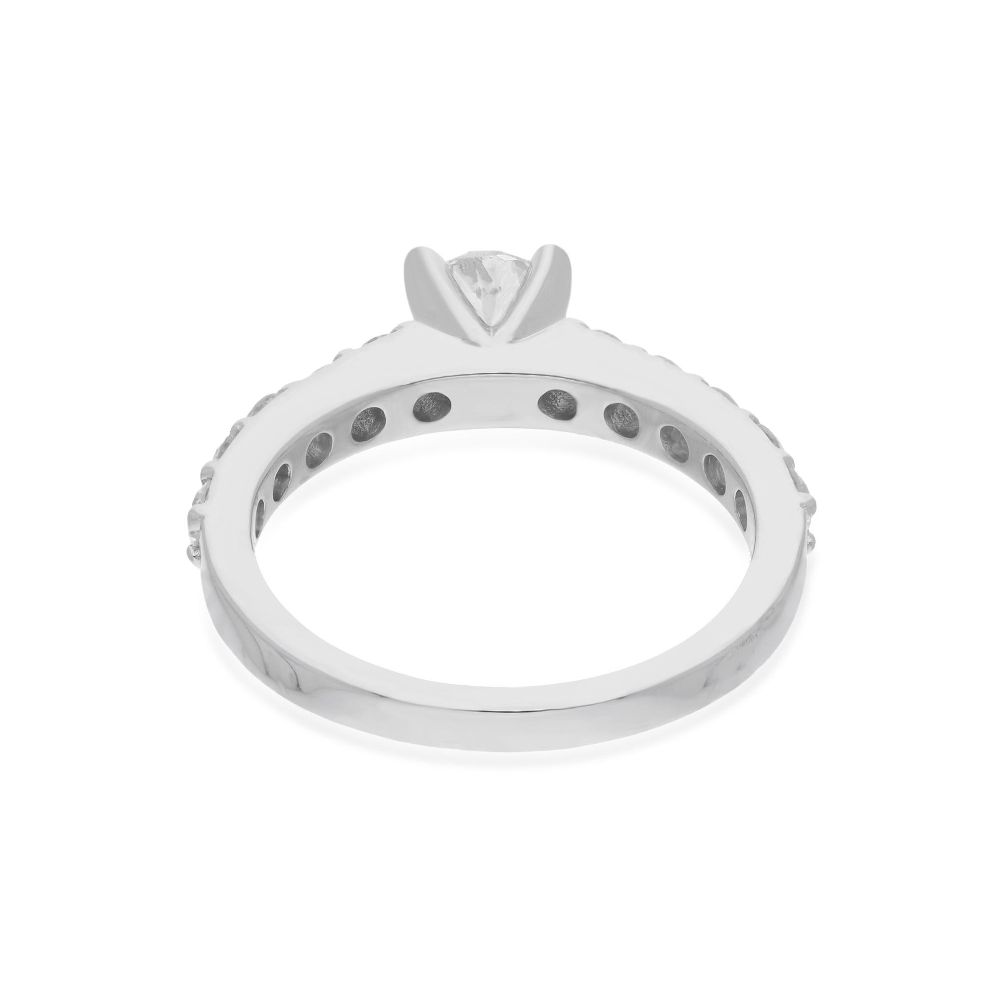 Modern Natural 1.38 Carat Round Diamond Wedding Band Ring 18 Karat White Gold Jewelry For Sale