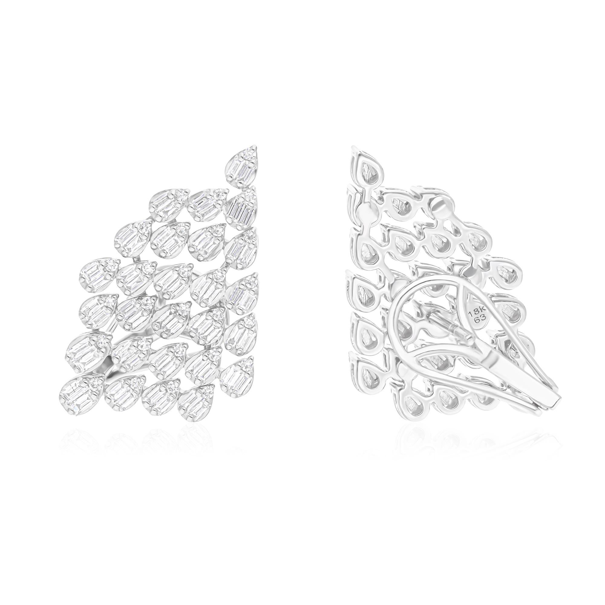 Cast from 18-karat gold, these exquisite earrings are handset with 1.40 carats of sparkling diamonds.

FOLLOW SPECTRUM JEWELS storefront to view the latest collection & exclusive pieces. Spectrum Jewels is proudly rated as a Top Seller on 1stdibs