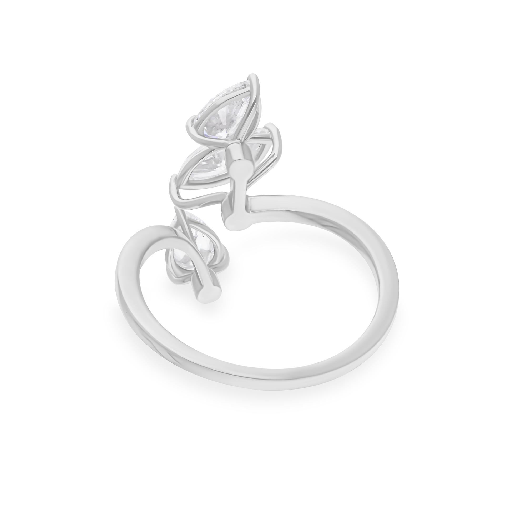 Coulée dans de l'or 18 carats, cette bague exquise est sertie de 1,41 carats de diamants étincelants.

Suivez la vitrine de Spectrum Jewels pour découvrir la dernière collection et les pièces exclusives. Spectrum Jewels est fièrement classé parmi