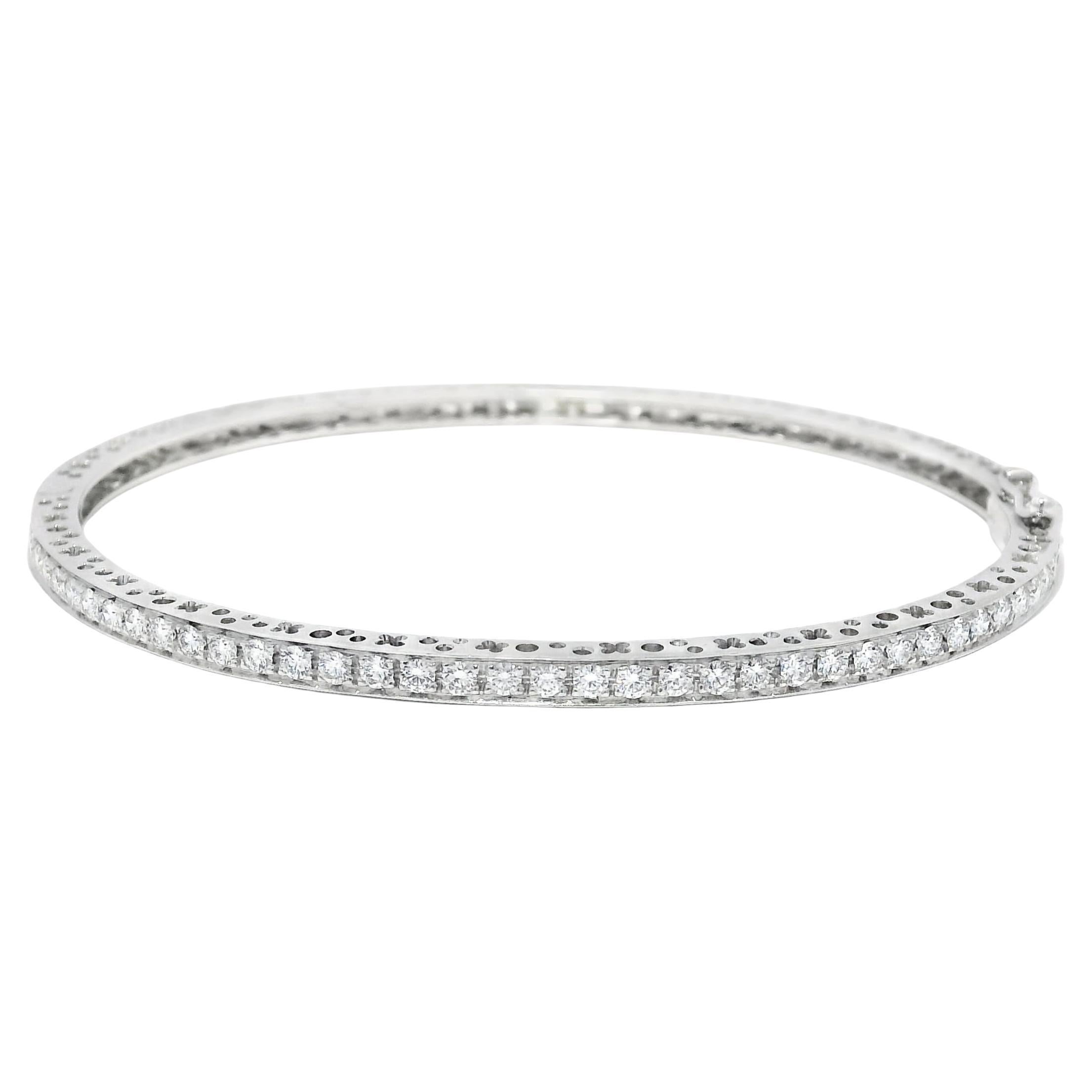 Natural 1.45 Carat Diamond 18-Karat Bangle Bracelet In Stock