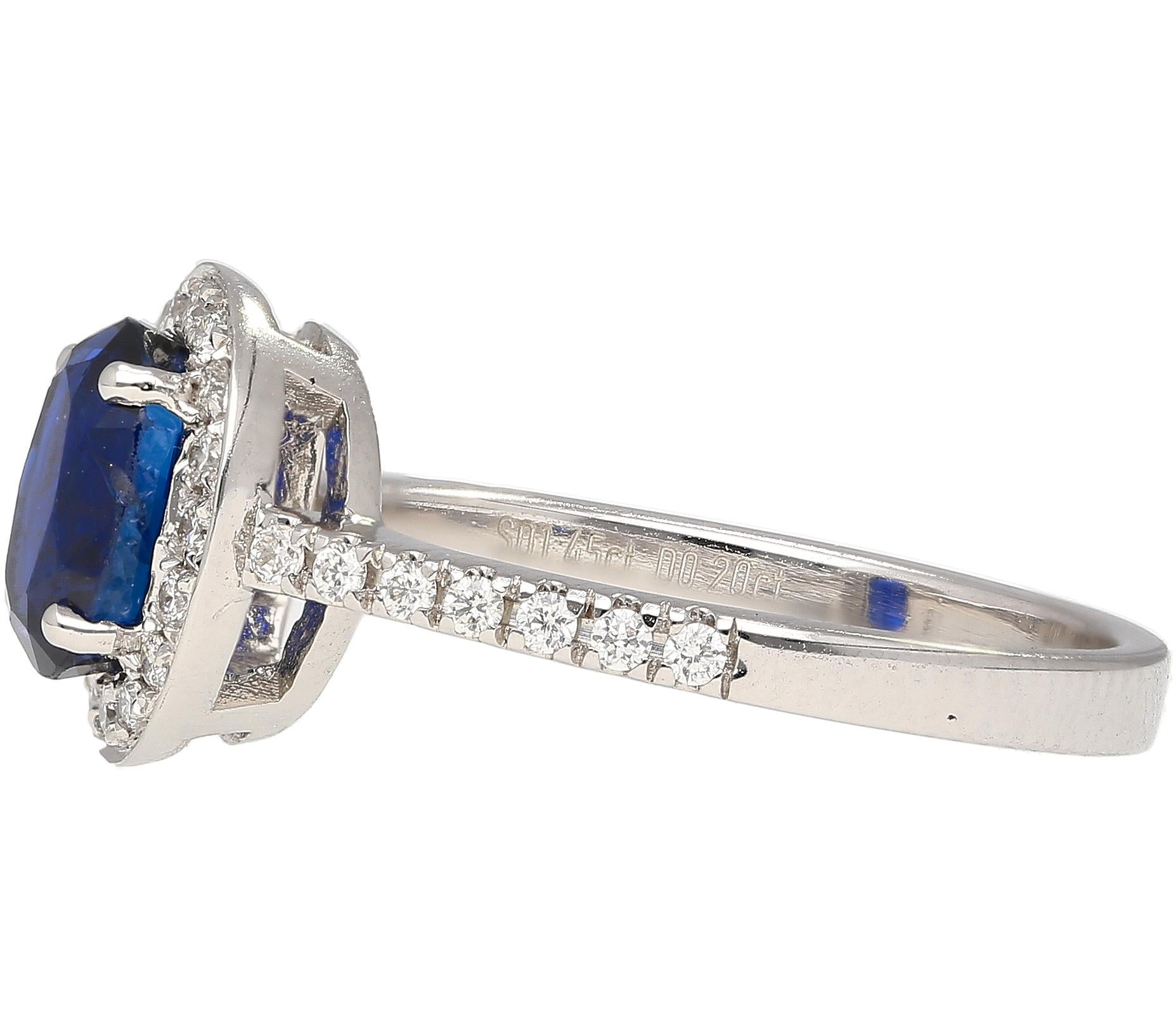 Women's Natural 1.45 Carat Oval Cut Blue Sapphire and Diamond Halo 18k White Gold Ring For Sale