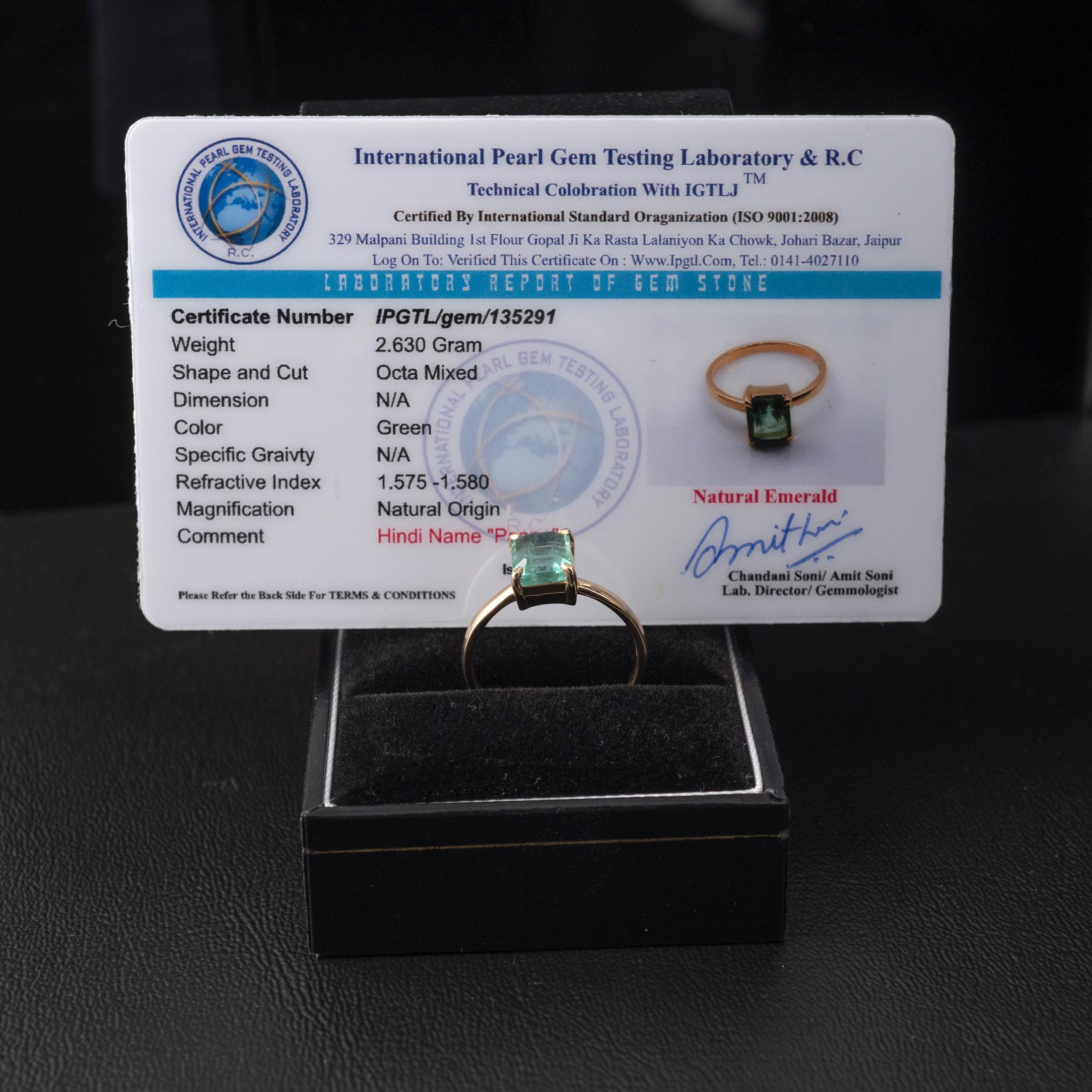 Natural 1.5 Carat Columbian Emerald Solitaire Ring 18 Karat Yellow Gold 4