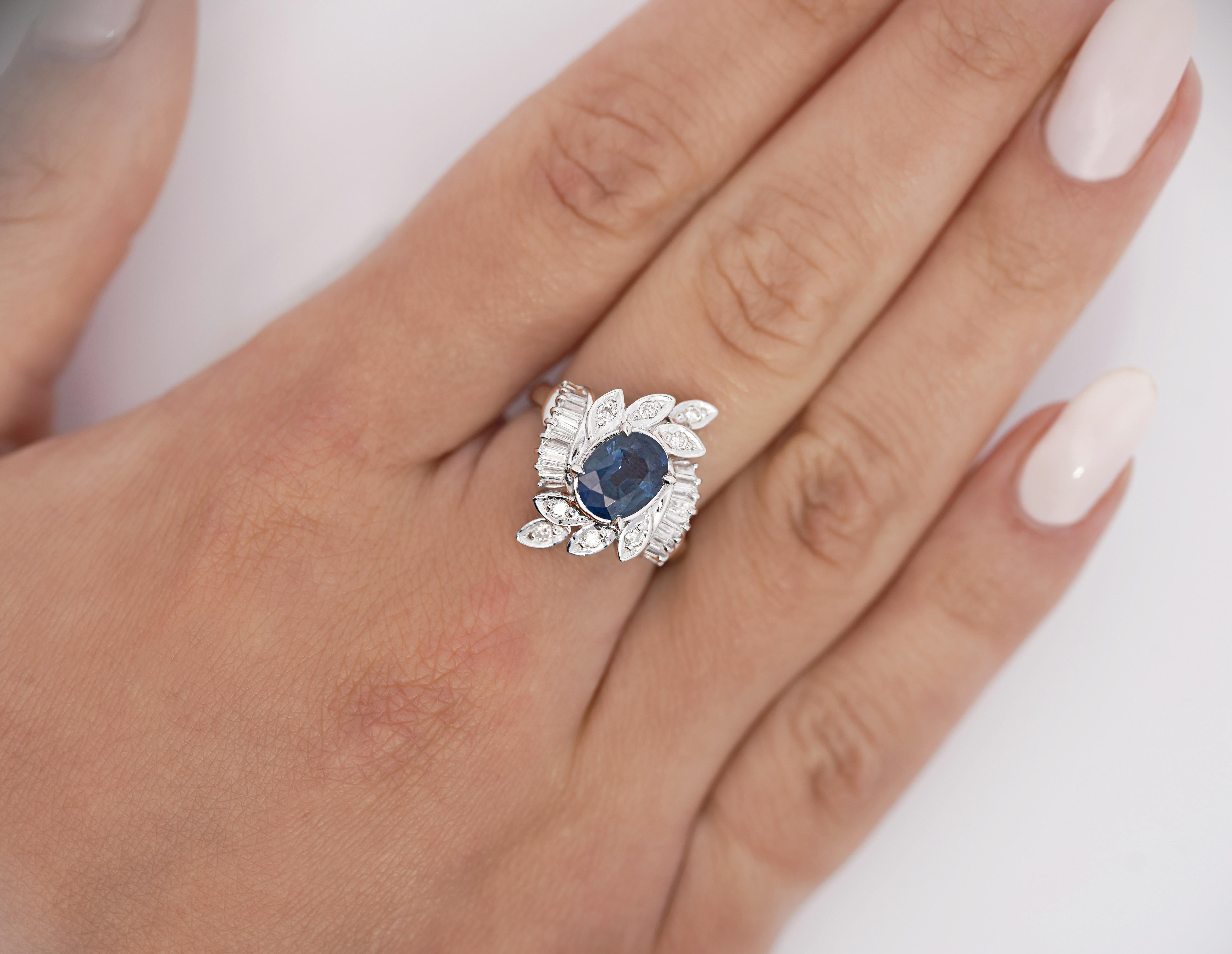 Contemporary Natural 1.52 Carat Oval Blue Sapphire and Diamond Platinum Floral Ring For Sale