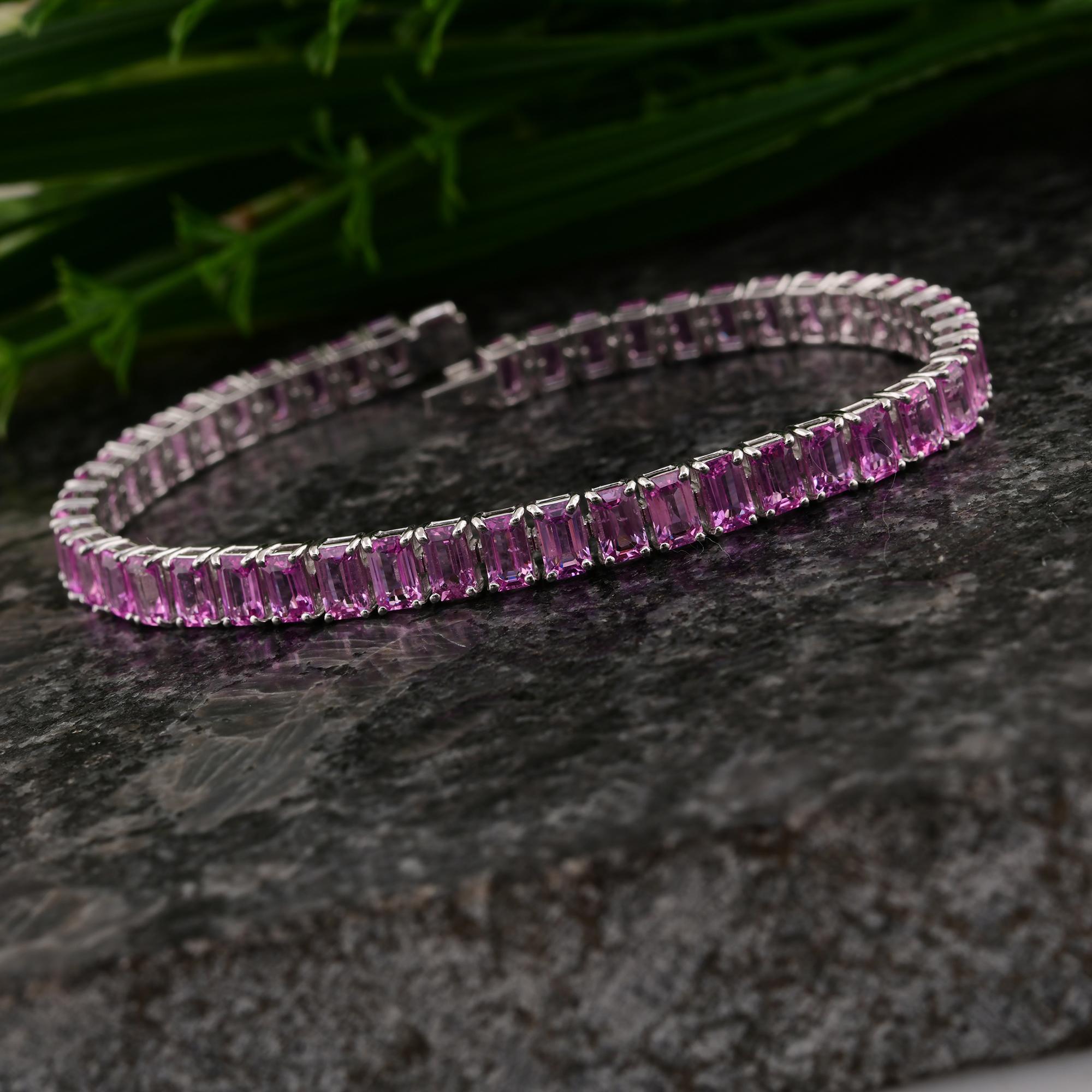 Natural 15.28 Carat Emerald Cut Pink Sapphire Fine Bracelet 18 Karat White Gold In New Condition For Sale In Diera, Dubai