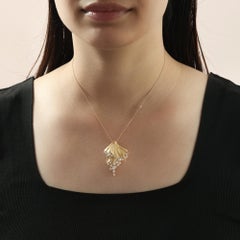Natural 1.55 Ct Diamond Ginkgo Leaf Pendant Chain Necklace 18K Yellow Gold