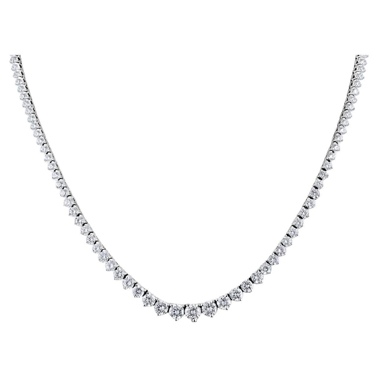 Natural 15.50 Carat Graduated Diamond Riviera Tennis Necklace in Platinum 18" For Sale