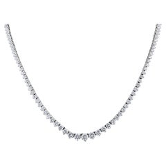 Natural 15.50 Carat Graduated Diamond Riviera Necklace in Platinum