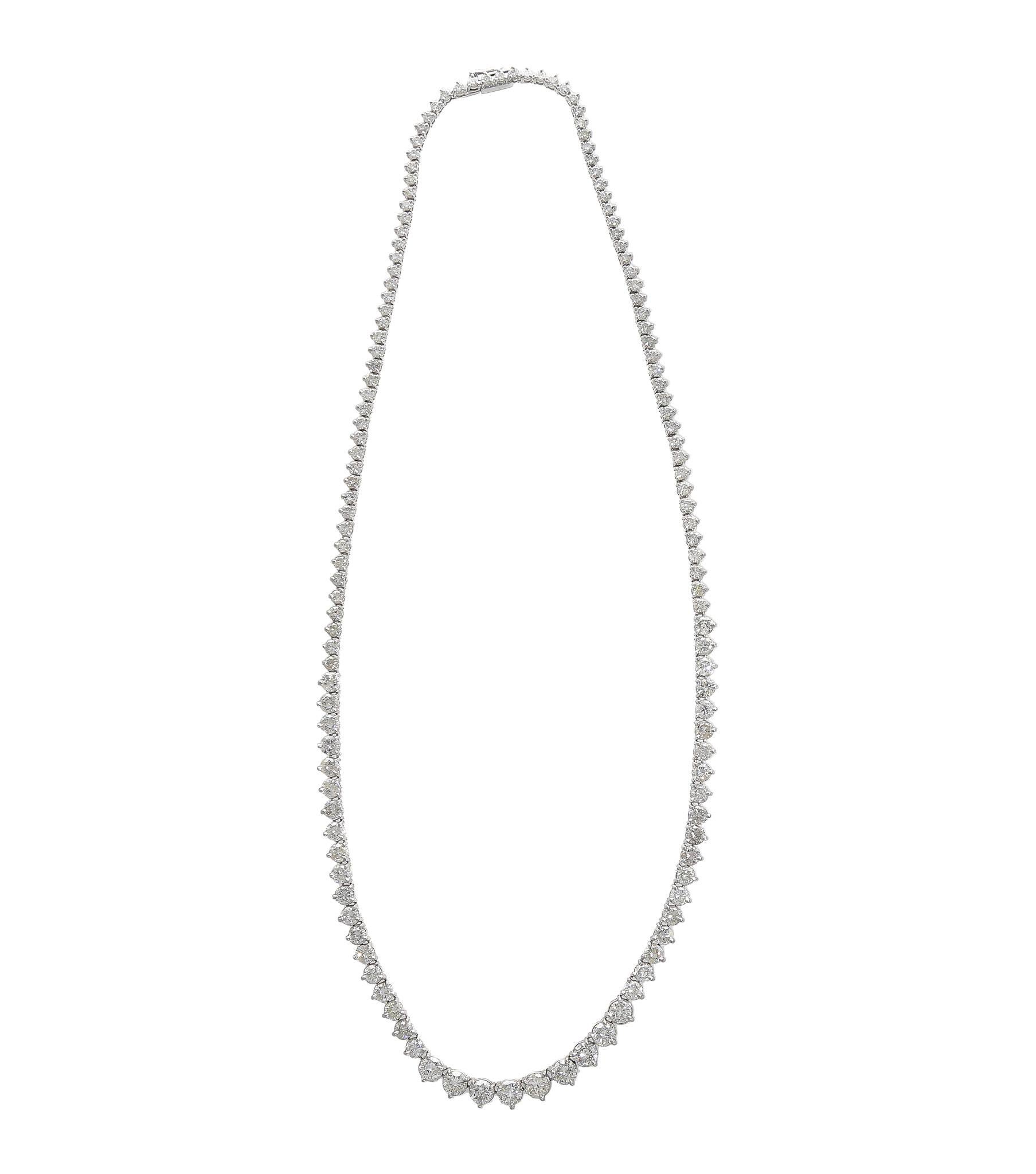 Natural 15.50 Carat Graduated Diamond Riviera Tennis Necklace in Platinum 18