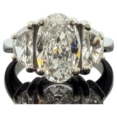 Natural 1.55ct GIA Elongated Oval Diamond Three-Stone Ring 14KW G SI1 Half Moon