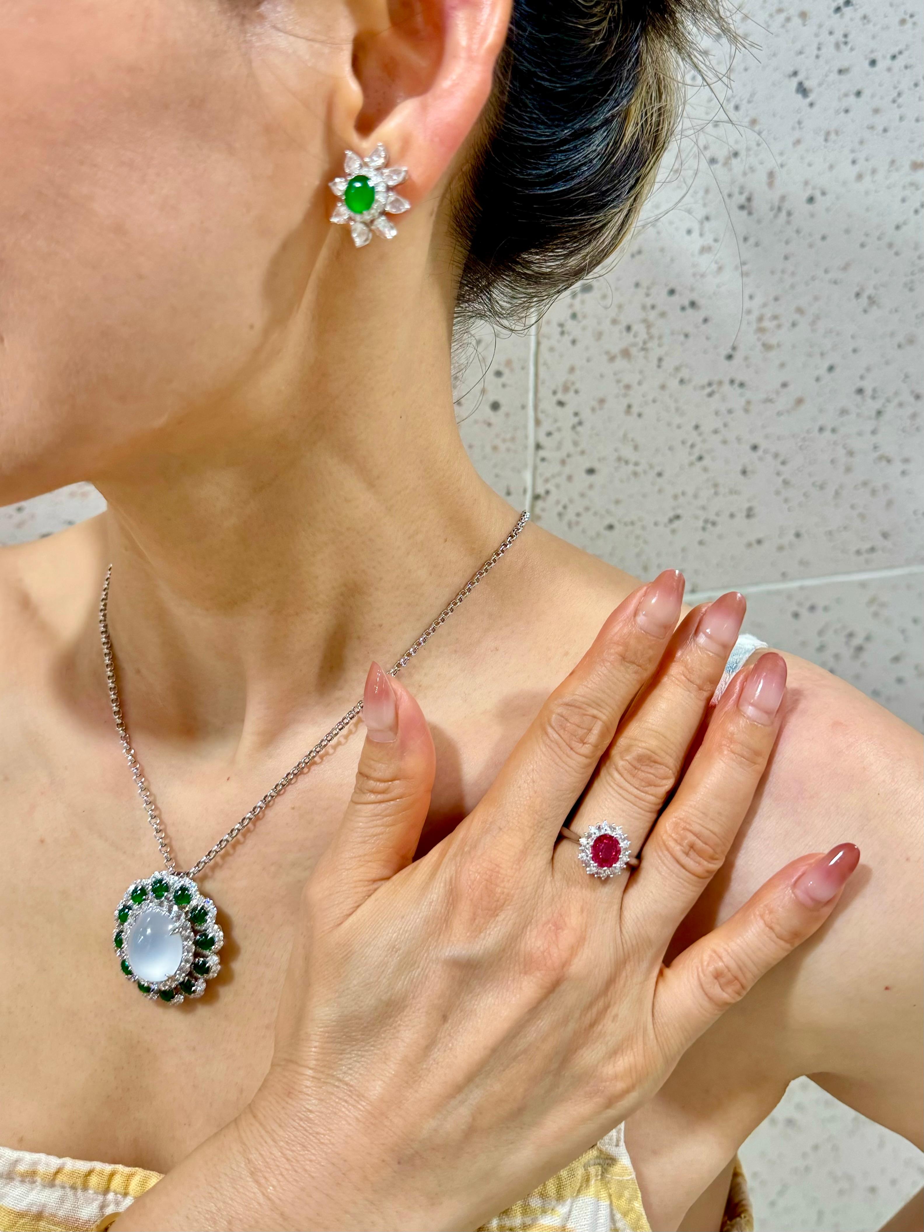 Crazy Color! Natural 7mm Neon Orangey Pink Spinel & Rose Cut Diamond Ring. For Sale 7