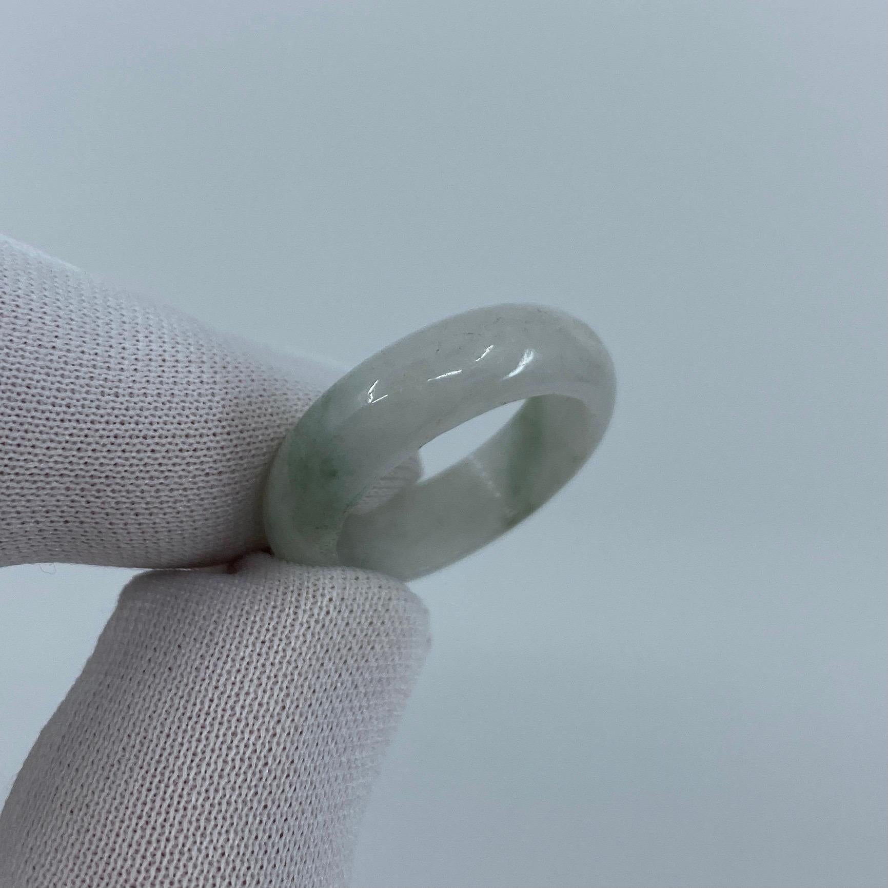 Natural Light Mottled Green Jadeite Jade Ring.

15.70ct with a beautiful mottled light green colour with an excellent polish and lustre with no cracks or chips.

This is a treated jadeite ring, as to be expected of such a large piece in this price