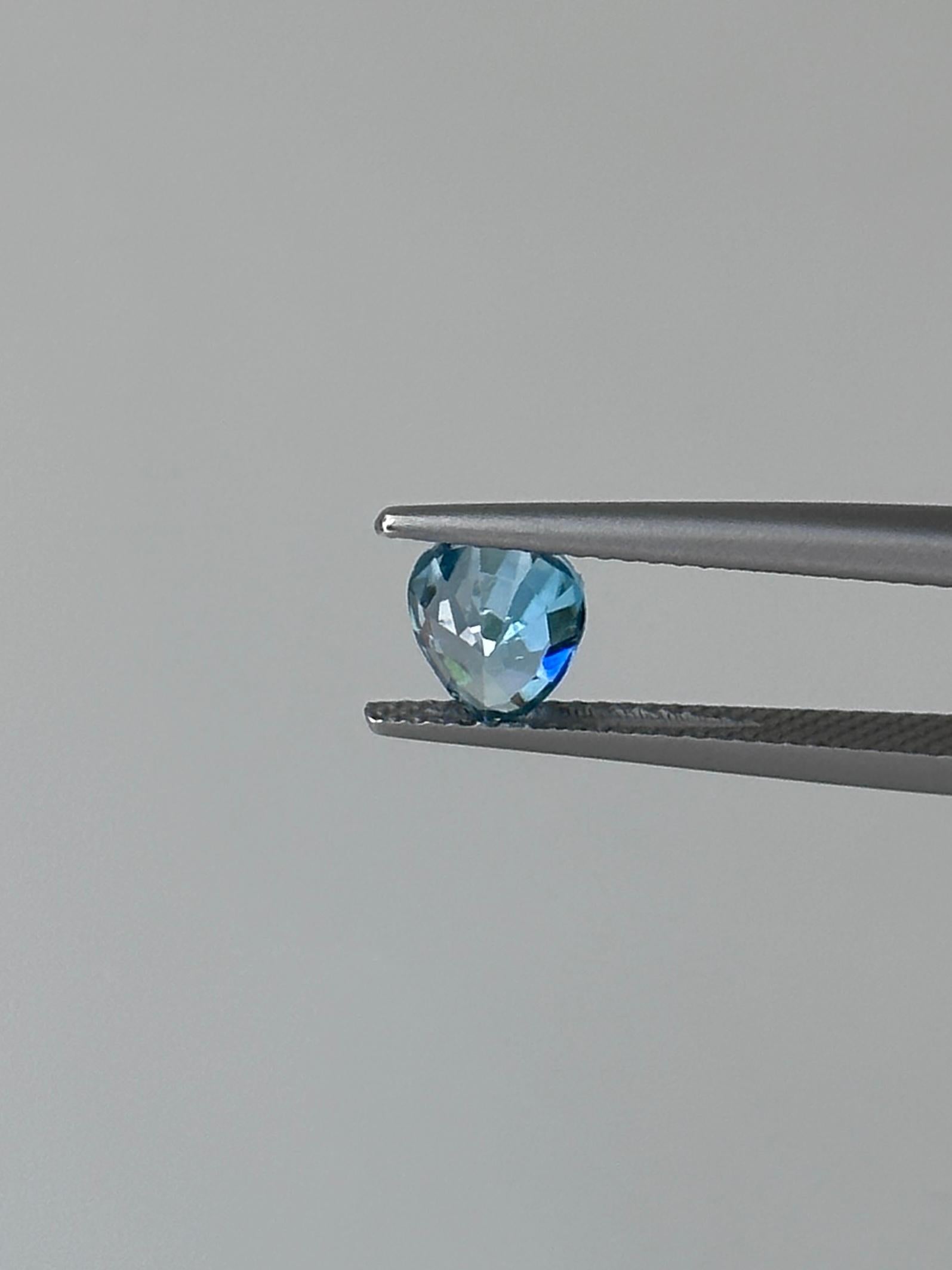 Natural 1.58 Carat Metallic Blue Zircon In New Condition For Sale In Hua Hin, TH