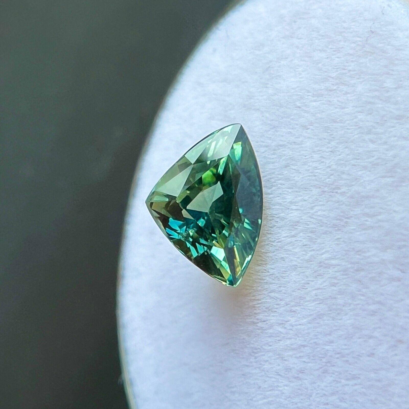 Natural 1.59Ct Sapphire Gra Certified Untreated Yellow Green Triangle Trillion For Sale 1