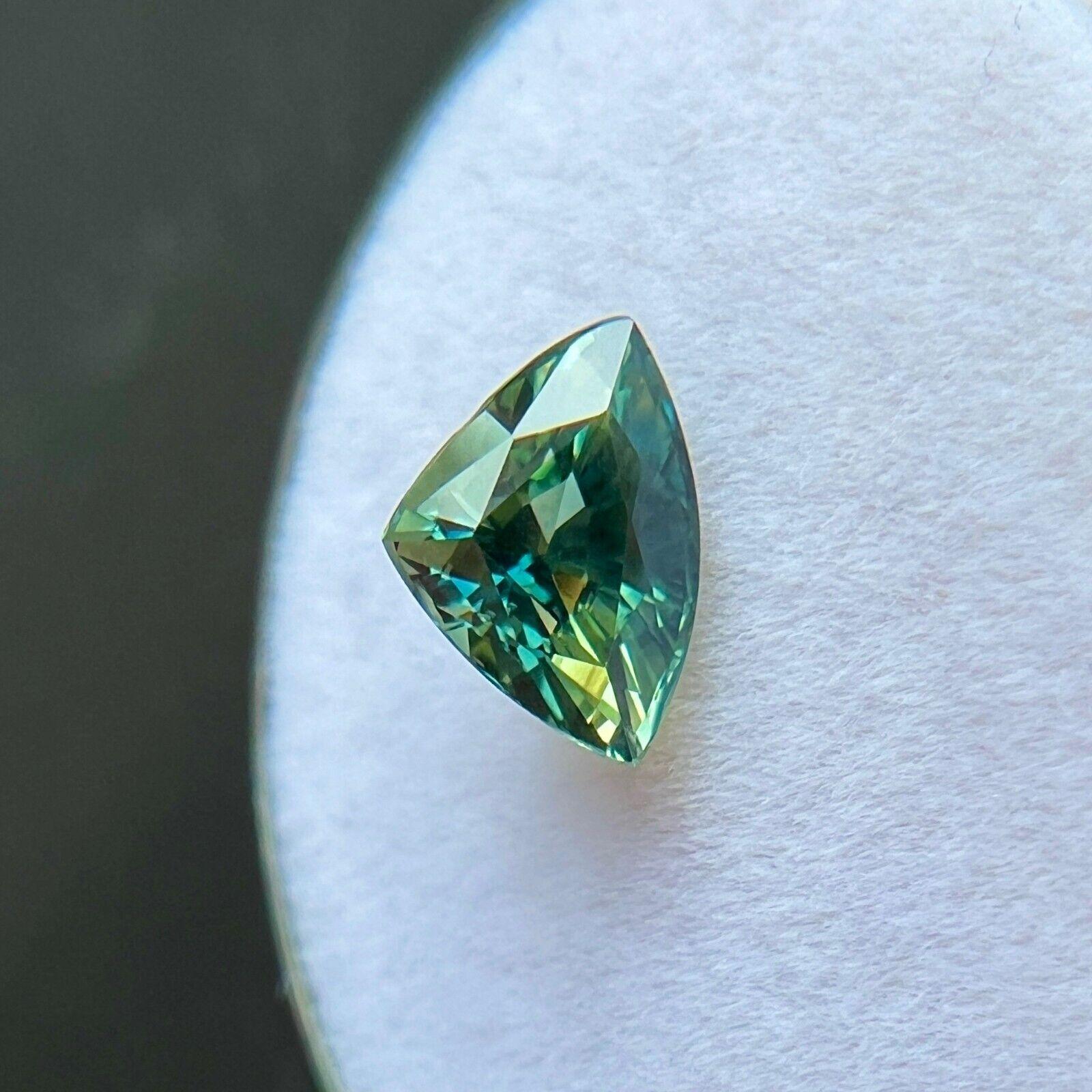 Natural 1.59Ct Sapphire Gra Certified Untreated Yellow Green Triangle Trillion For Sale 2