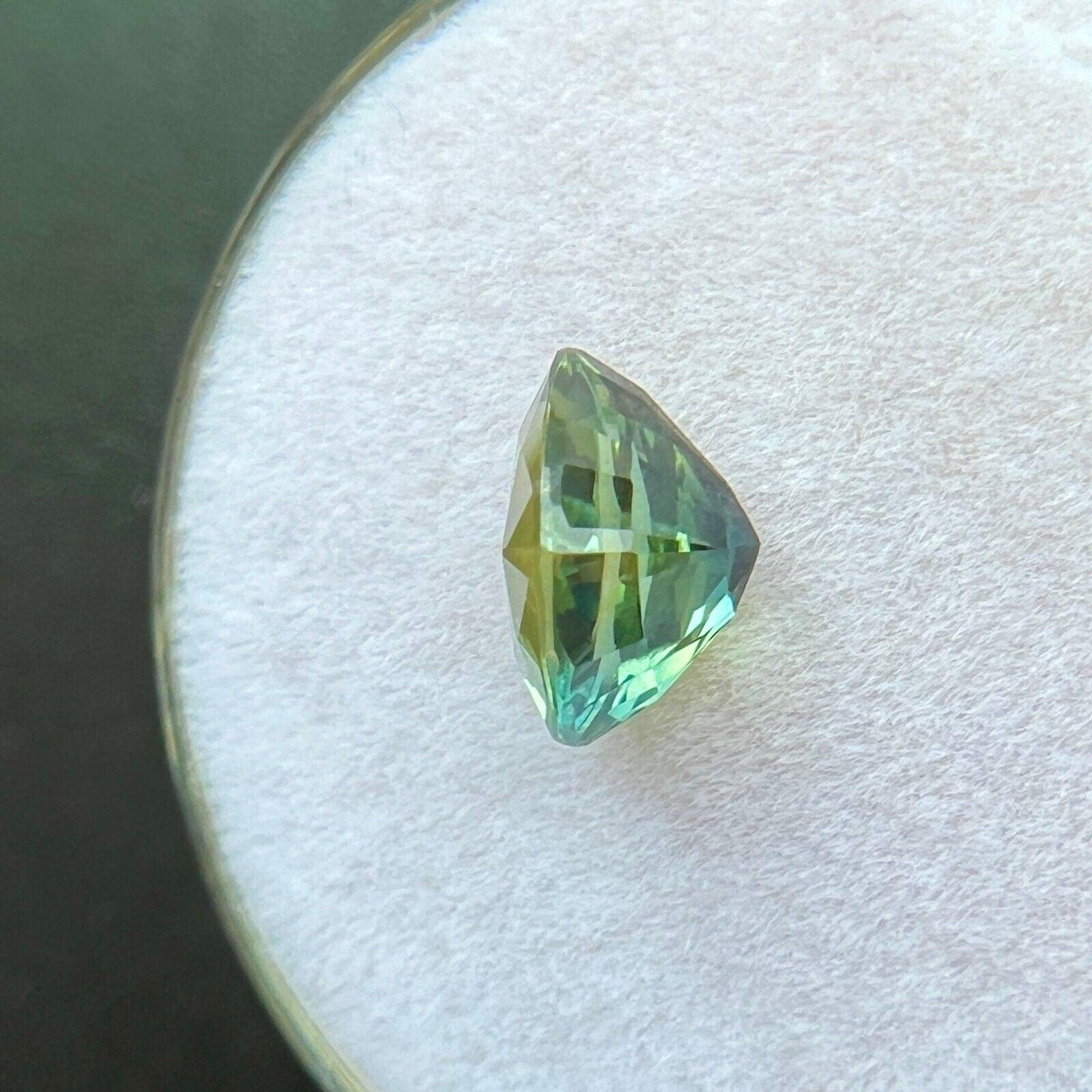Natural 1.59Ct Sapphire Gra Certified Untreated Yellow Green Triangle Trillion For Sale 3