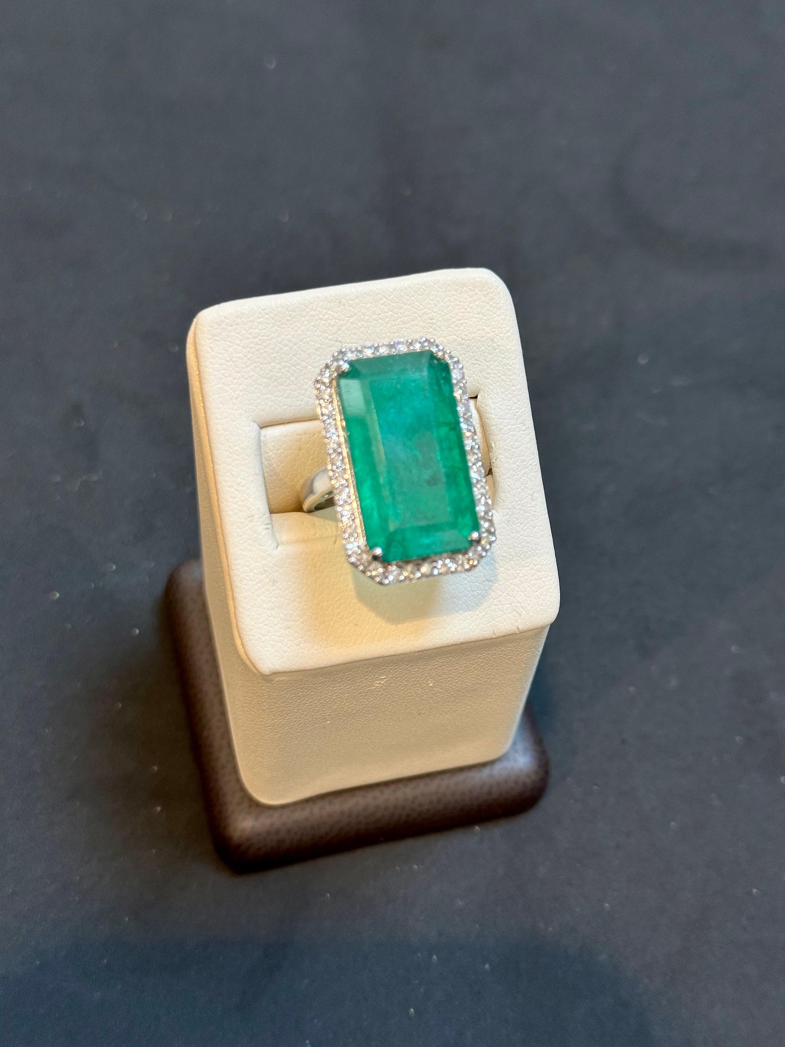 Natural 16 Carat Emerald Cut Zambian Emerald & Diamond Ring in 14kt White Gold For Sale 3