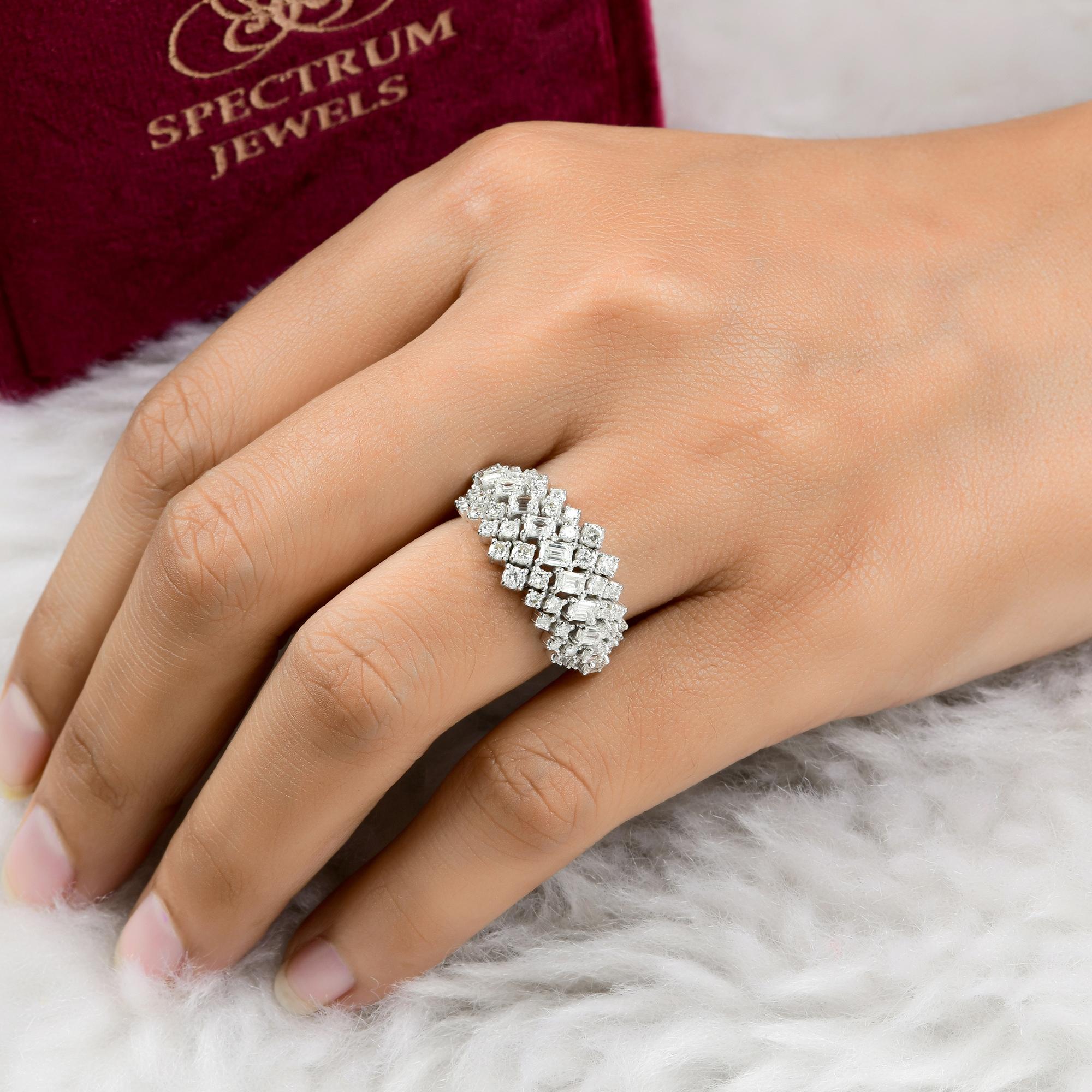 Round Cut Natural 1.60 Carat SI Clarity HI Color Diamond Ring 18 Karat White Gold Jewelry For Sale