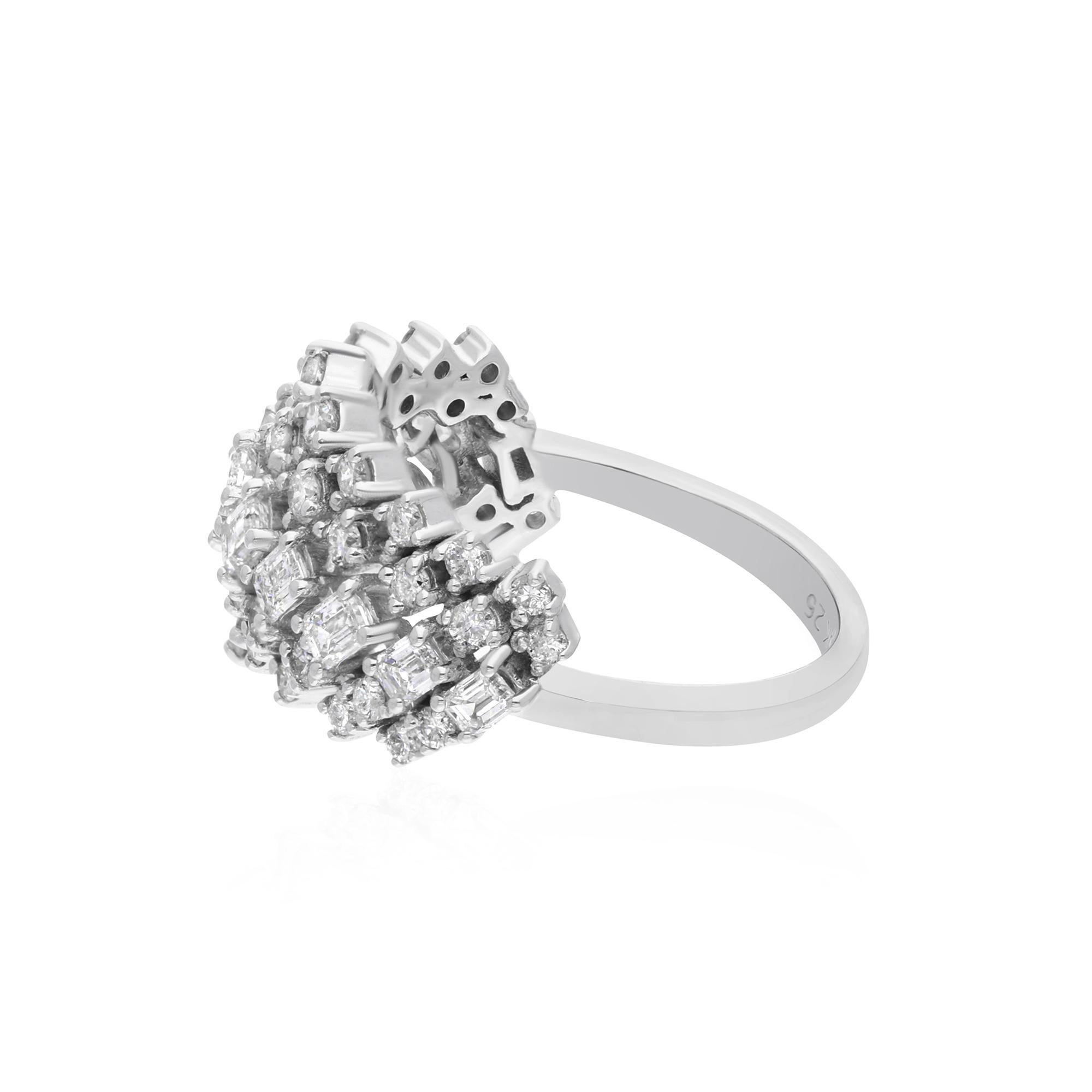 Natural 1.60 Carat SI Clarity HI Color Diamond Ring 18 Karat White Gold Jewelry In New Condition For Sale In Diera, Dubai