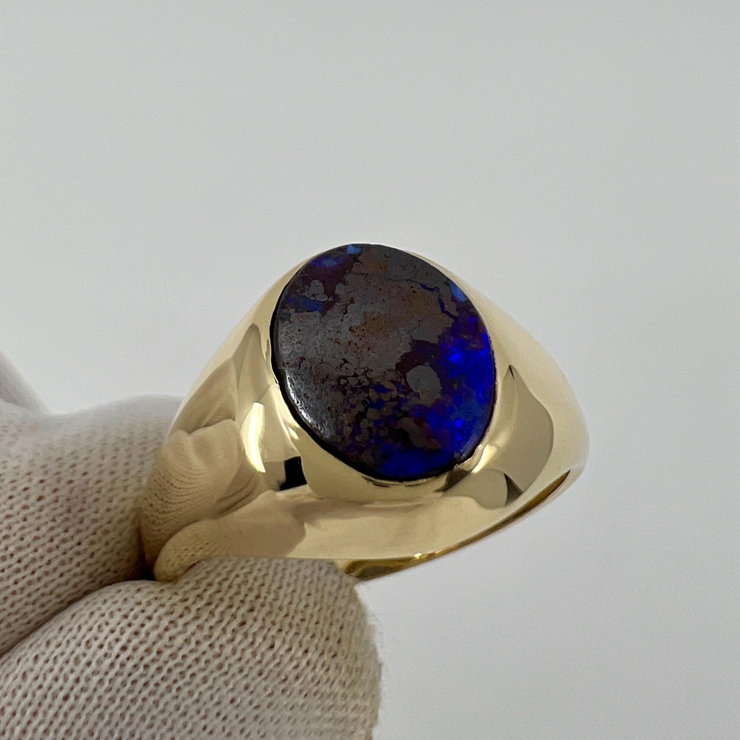Bague signet ovale en or jaune 9 carats avec opale rocheuse noire naturelle australienne de 1,60 carat 3