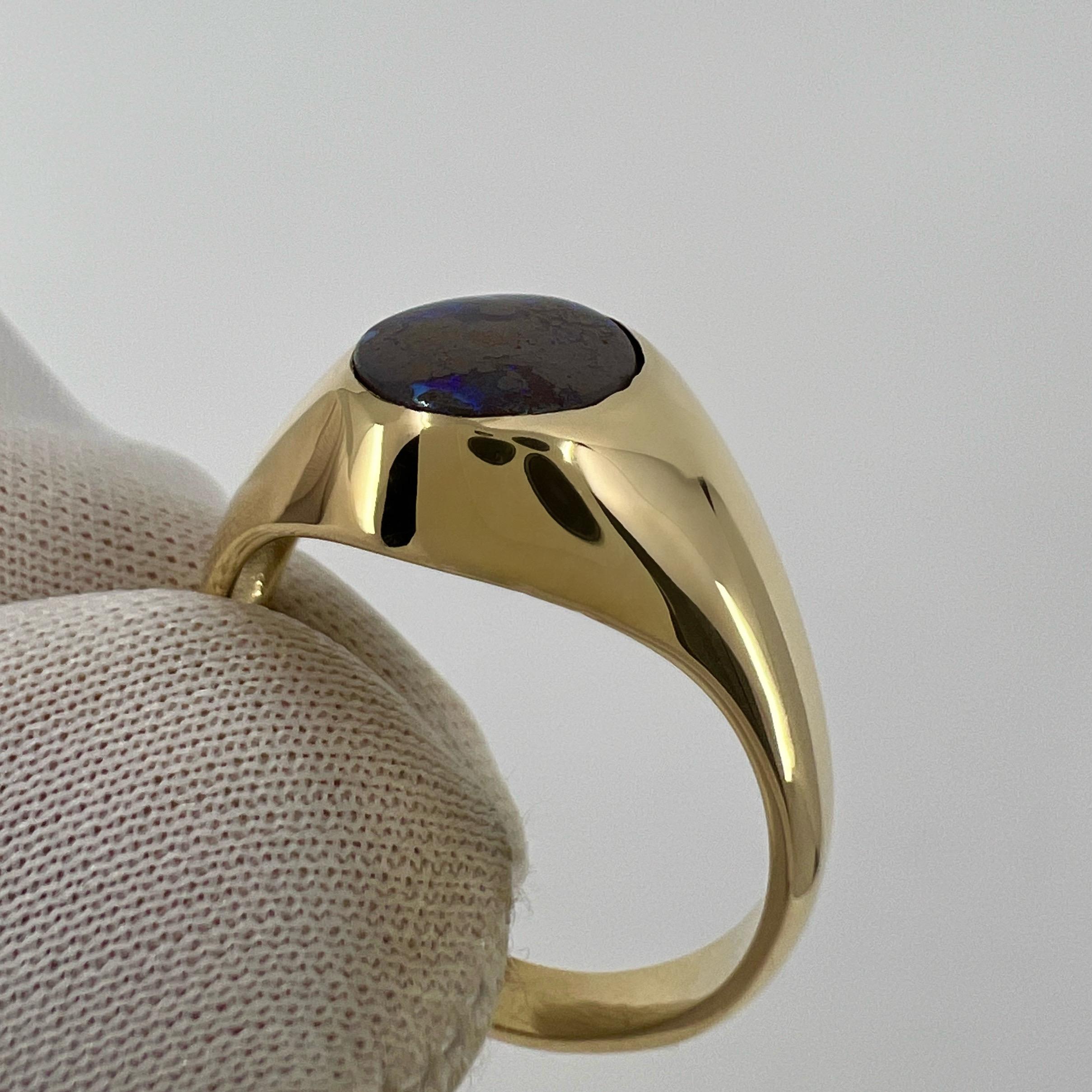 Bague signet ovale en or jaune 9 carats avec opale rocheuse noire naturelle australienne de 1,60 carat 4
