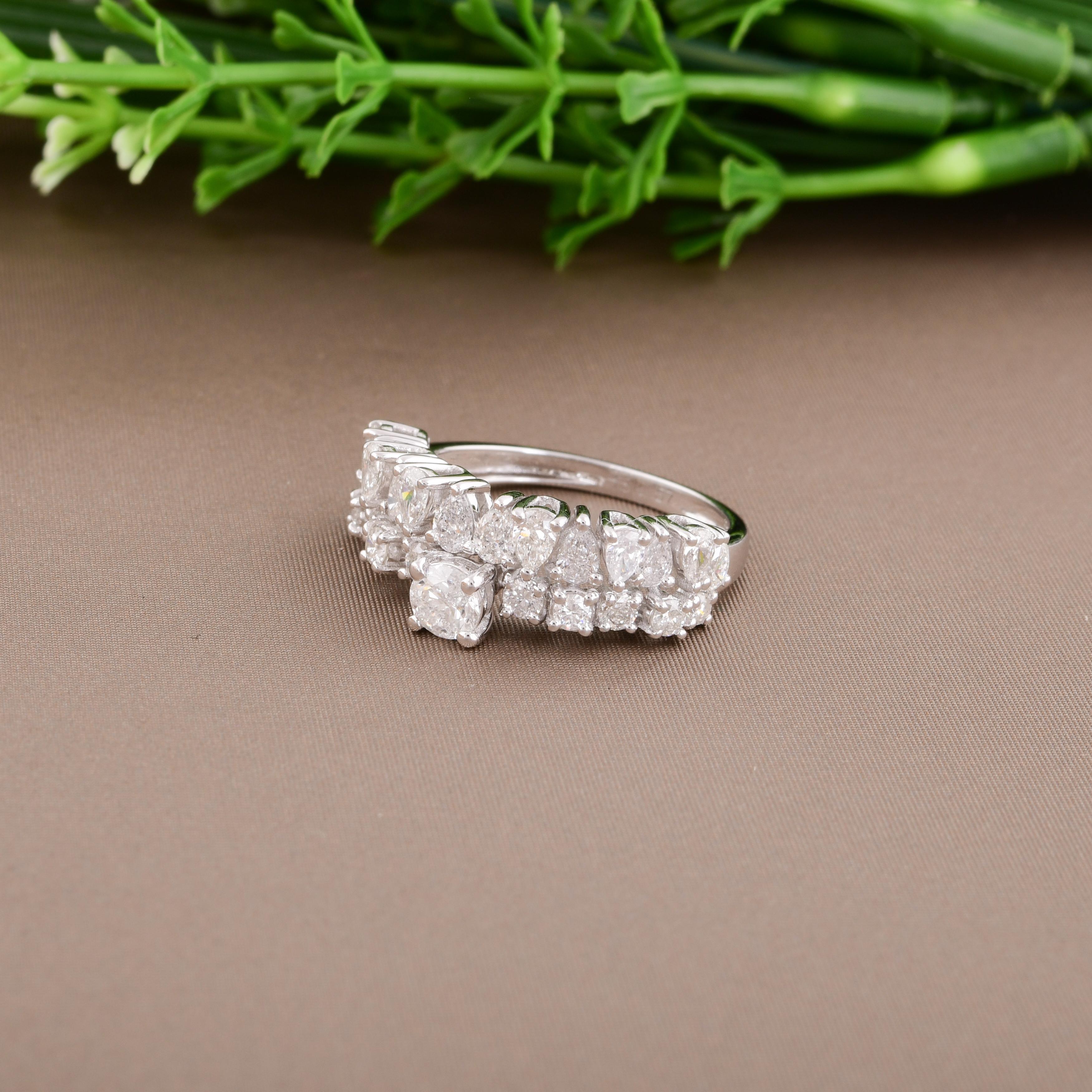 Natural 1.61 Carat SI/H Round Pear Diamond Ring 18 Karat White Gold Jewelry Moderno en venta
