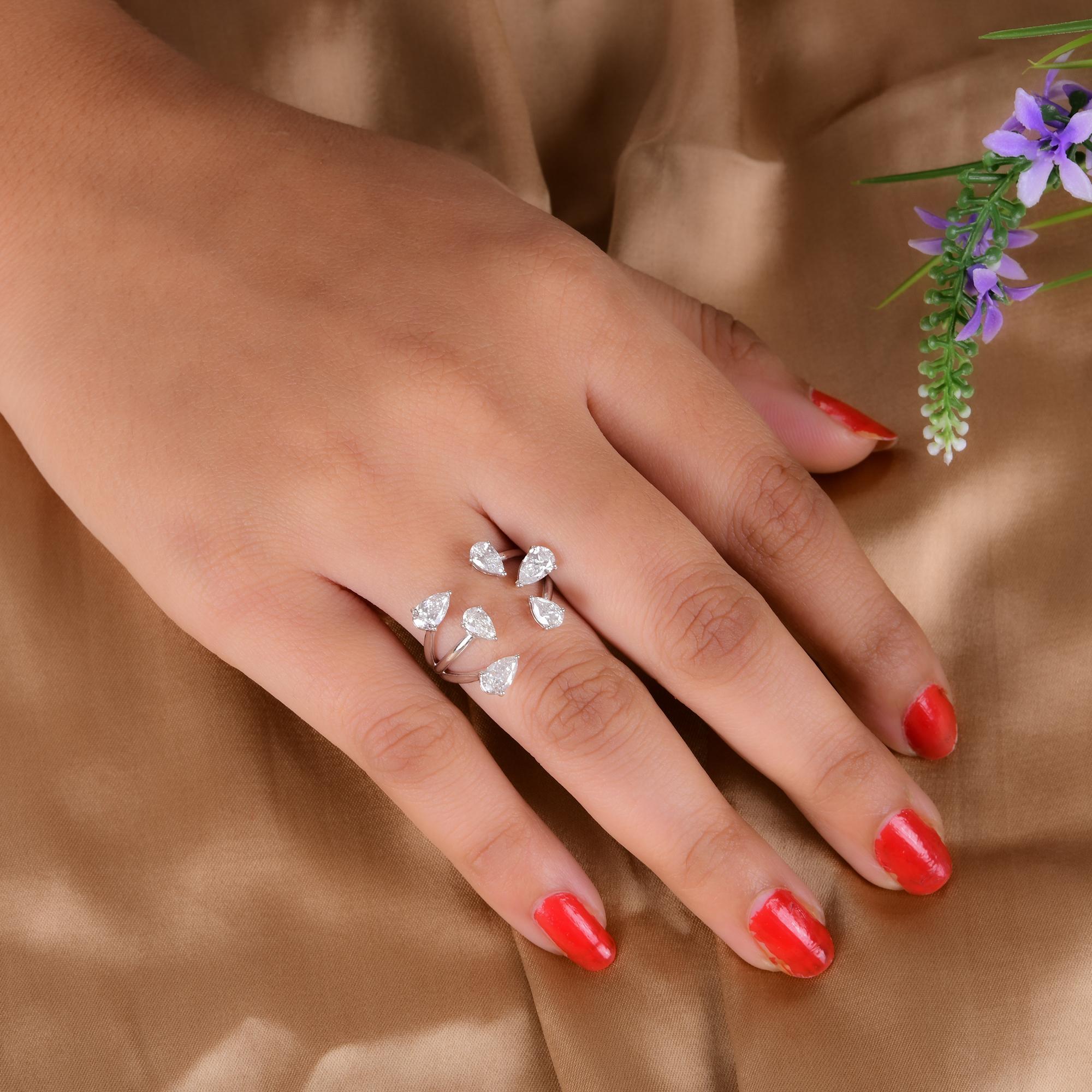 Natürlicher 1,62 Karat birnenförmiger Diamant-Manschettenring 14 Karat Weißgold Handgefertigter Schmuck Damen im Angebot