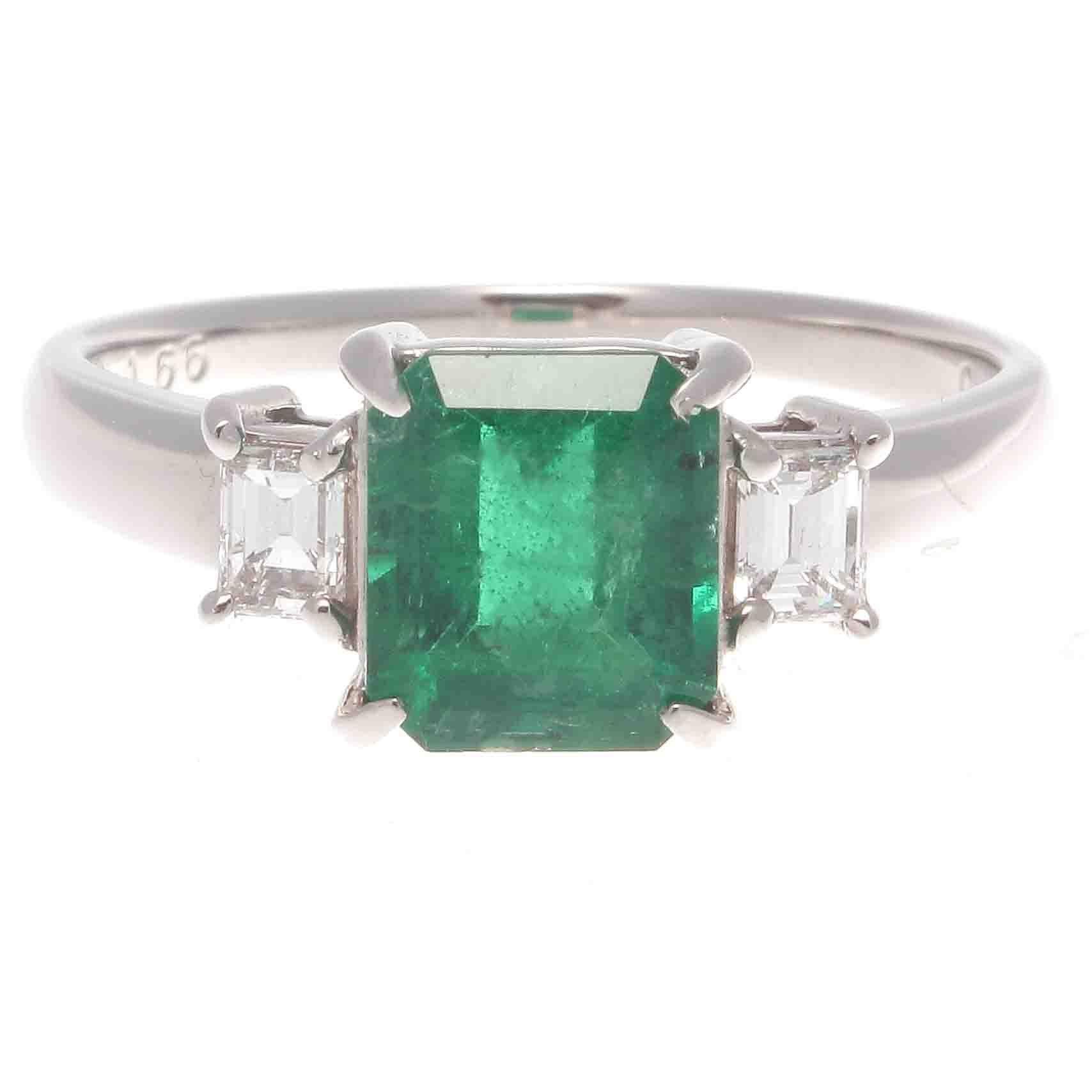 Natural 1.66 Carat Emerald Diamond Platinum Ring