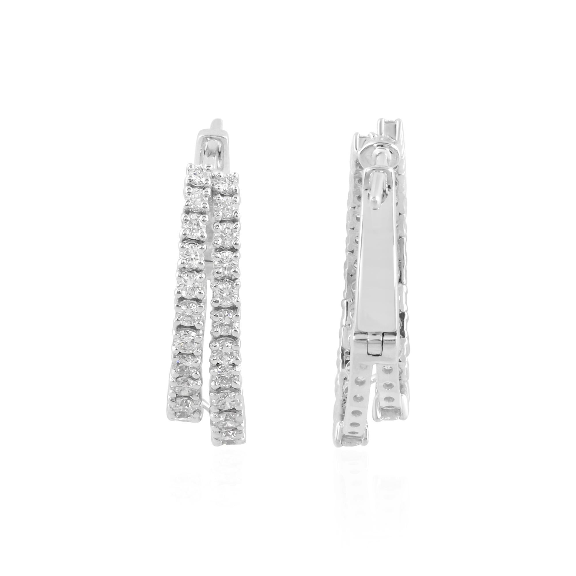 Diese exquisiten Ohrringe sind aus 18-karätigem Gold gegossen und mit 1,66 Karat funkelnden Diamanten besetzt.

FOLLOW SPECTRUM JEWELS Storefront, um die neueste Collection'S und exklusive Stücke zu sehen. Spectrum Jewels ist stolz darauf, ein Top