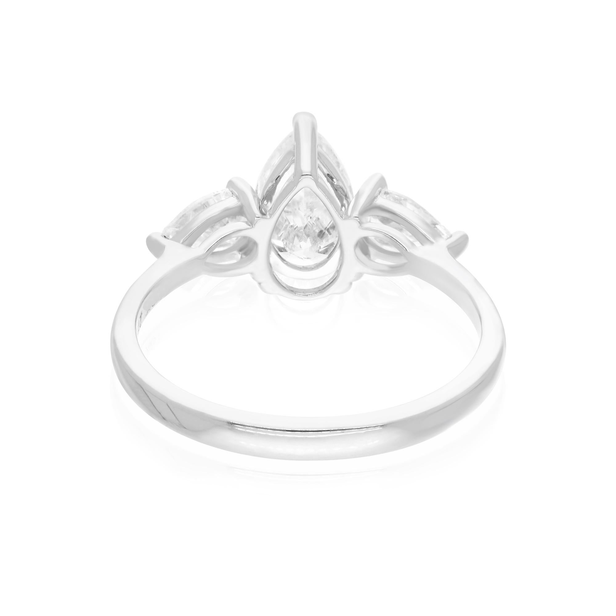 Natural 1.66 Carat SI Clarity HI Color Three Diamond Ring 10 Karat White Gold In New Condition For Sale In Diera, Dubai