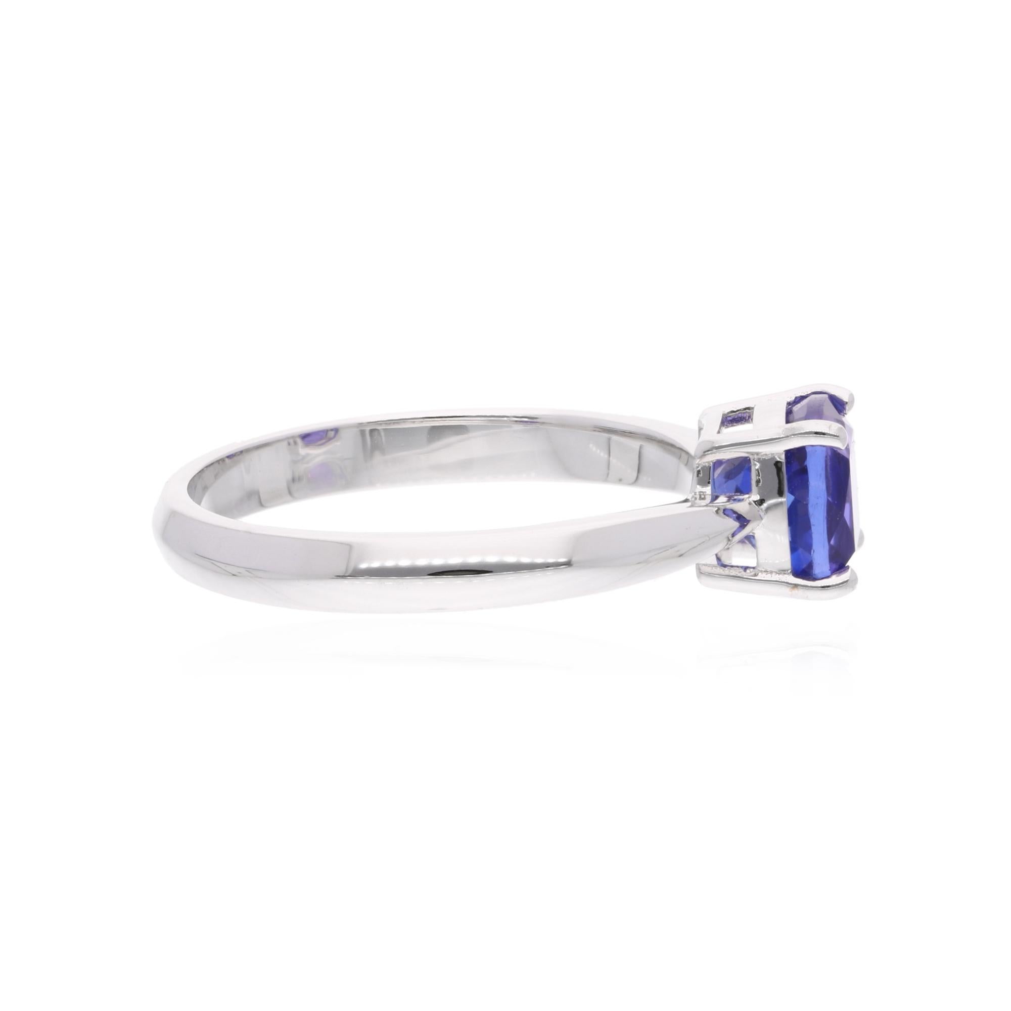 1.67 Carat Solitaire Cushion Tanzanite Ring 18 Solid Karat White Gold Jewelry For Sale 2