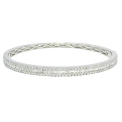 Natural 1.70 Carat Diamond 18-Karat Bangle Bracelet In Stock