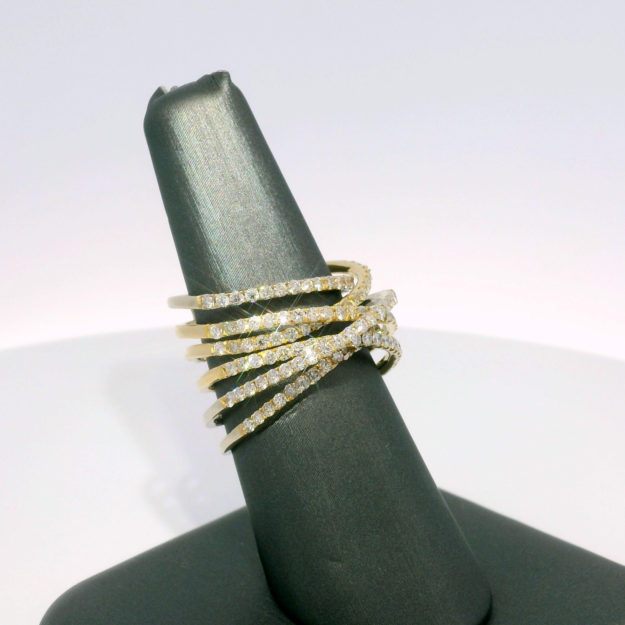 Natürlicher natürlicher 1,70 Karat Diamant Multi-Row 18 Karat Crossover-Ring auf Lager Damen im Angebot