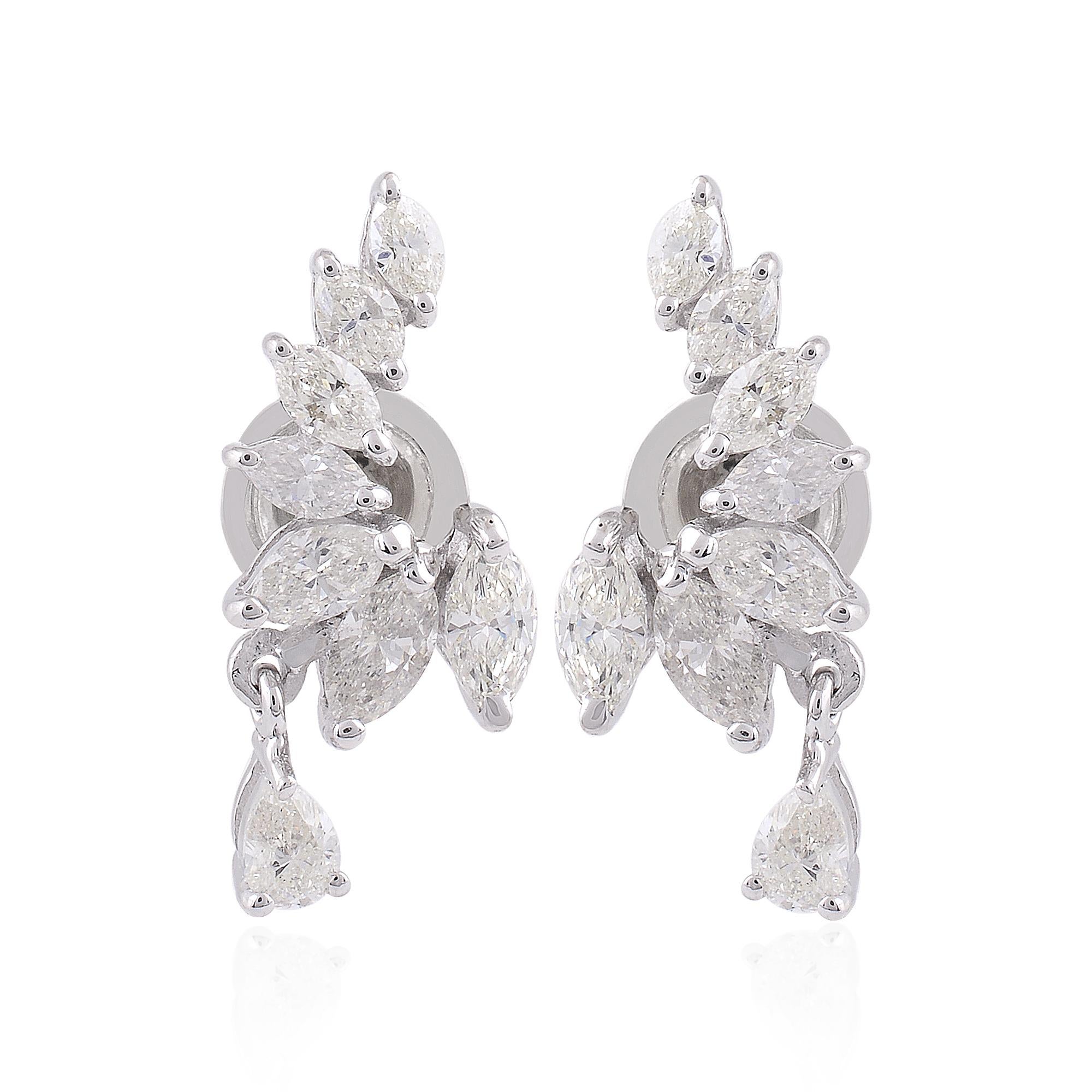 Artikel-Code:- SEE-1359F
Bruttogewicht :- 4.14 gm
18k Weißgold Gewicht :- 3,80 gm
Gewicht der Diamanten :- 1,70 ct. ( DURCHSCHNITTLICHE DIAMANT-REINHEIT SI1-SI2 & FARBE H-I )
Ohrringe Größe :- ca. 15 mm.
✦ Größenbestimmung
.....................
Wir