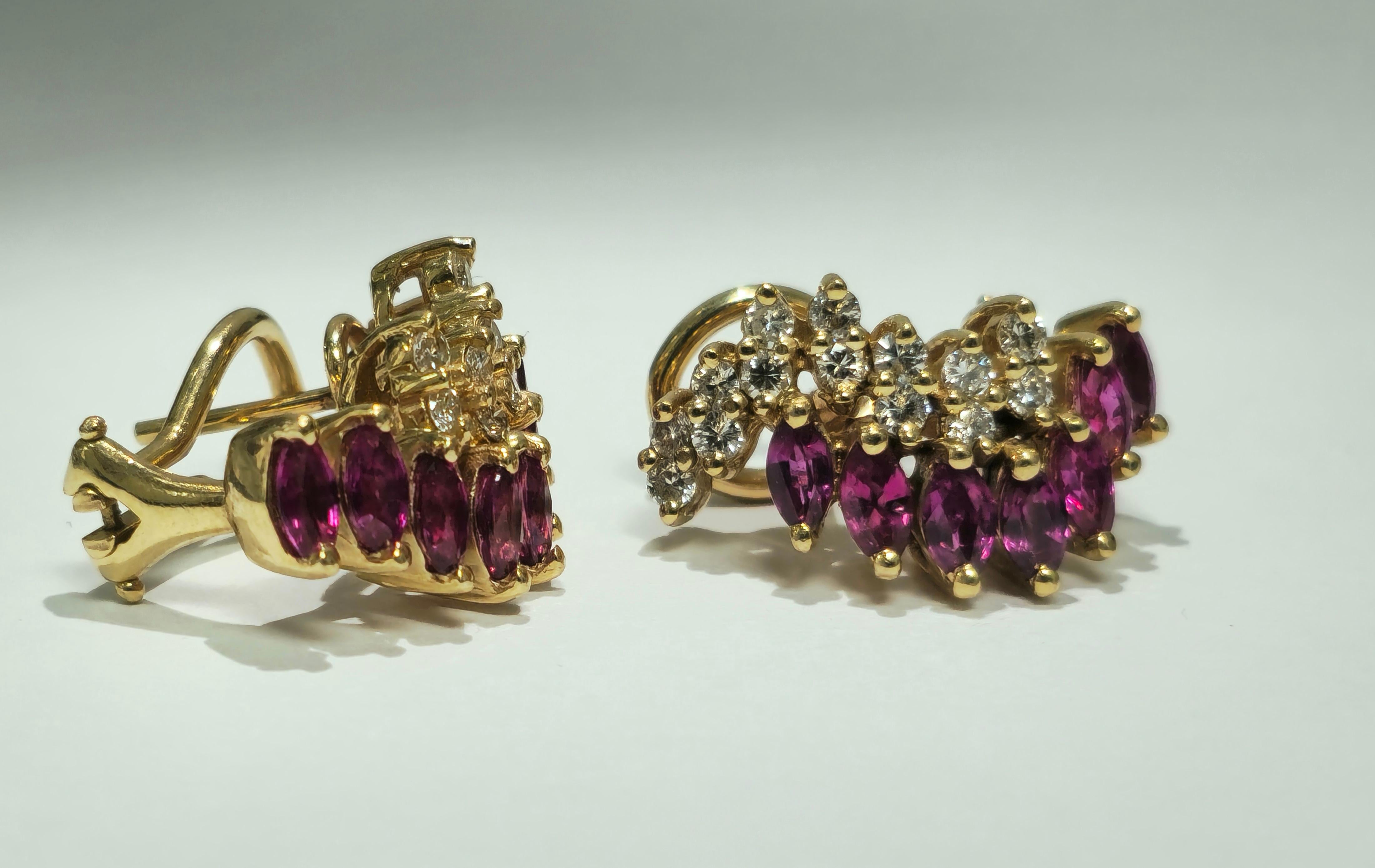 Victorian Natural 1.70 Carat Ruby Diamond Earrings in 14k Gold For Sale