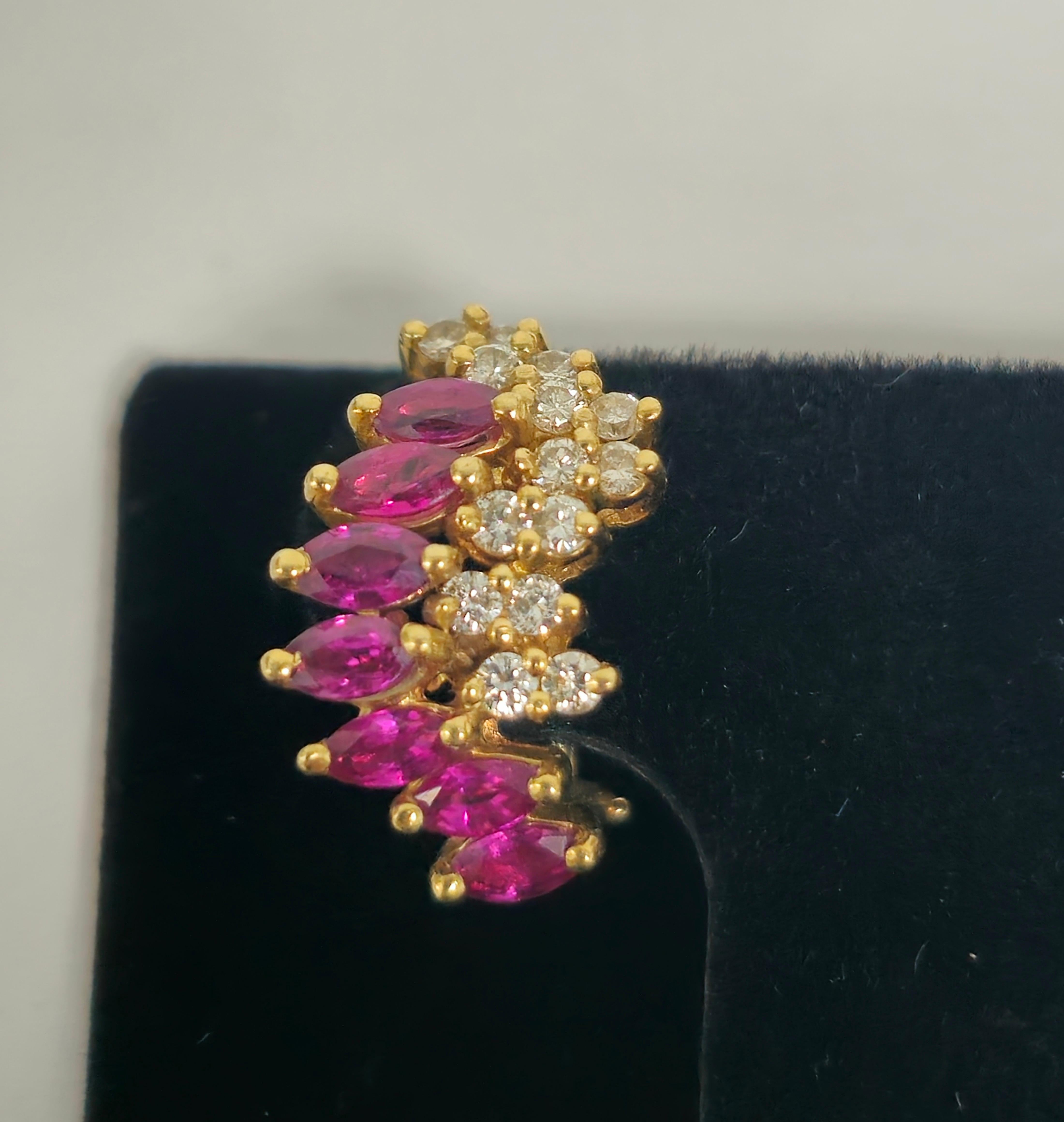 Natural 1.70 Carat Ruby Diamond Earrings in 14k Gold In Excellent Condition For Sale In Miami, FL
