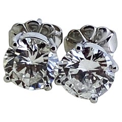 Natural 1.73ct (in total) Solitaire Diamond Stud Earrings in 18K White Gold