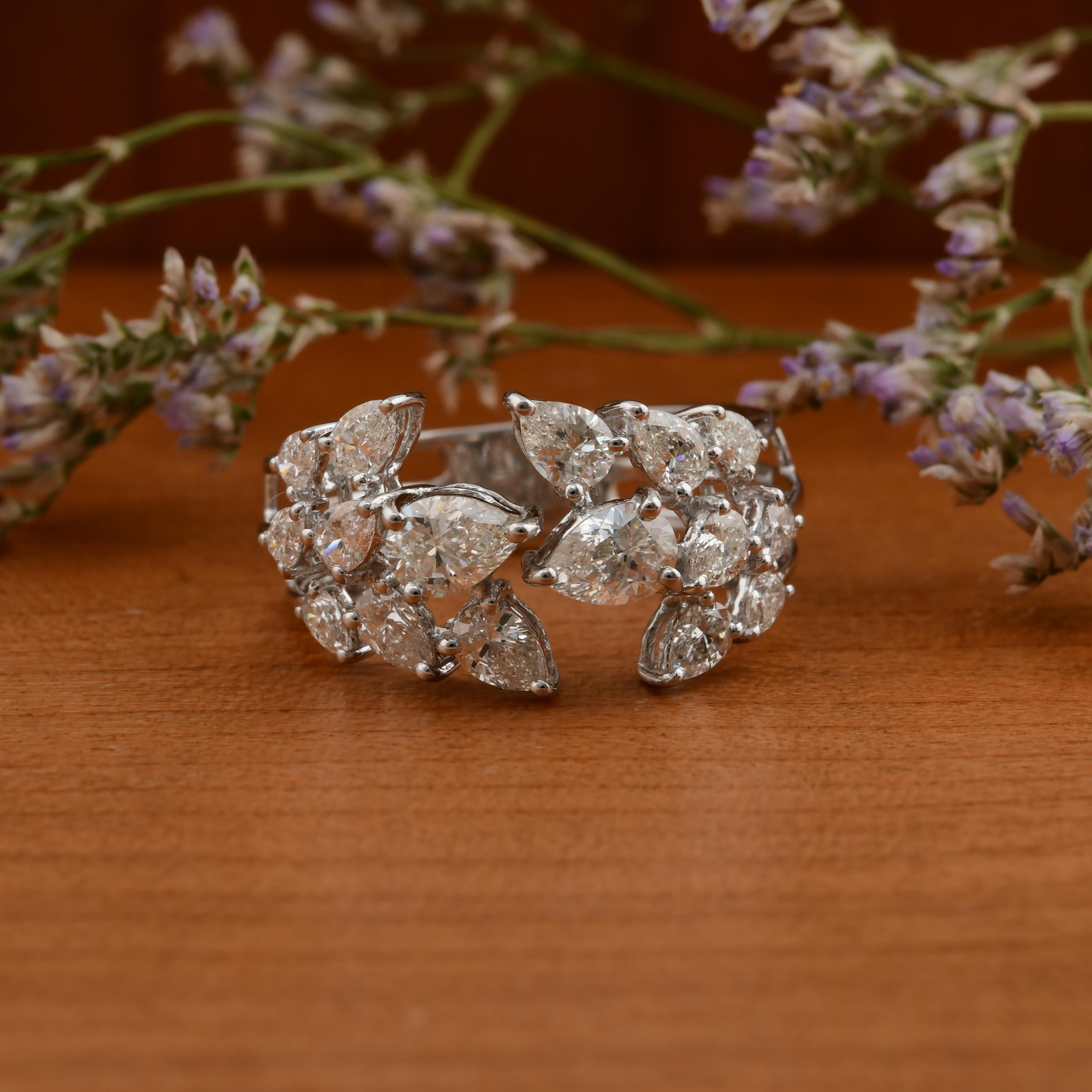 Modern Natural 1.74 Carat SI Clarity HI Color Pear Diamond Ring 18 Karat White Gold For Sale