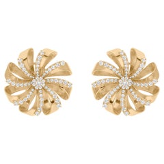 Orecchini a fiore in oro giallo 18k con diamanti tondi naturali da 1,75 carati SI/H