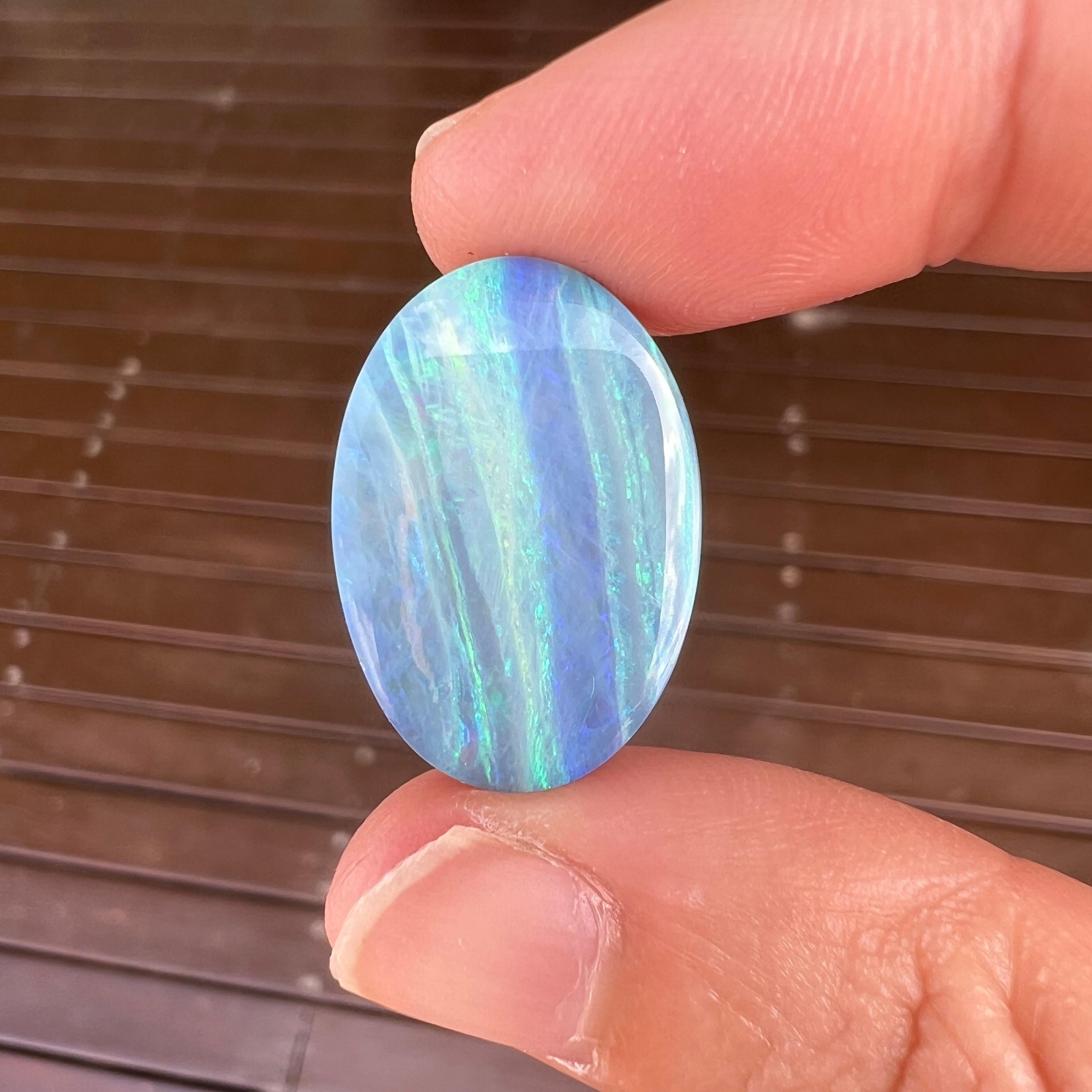 Natural 17.99 Ct Australian stripy green-blue boulder opal mined by Sue Cooper In New Condition For Sale In BELCONNEN, ACT