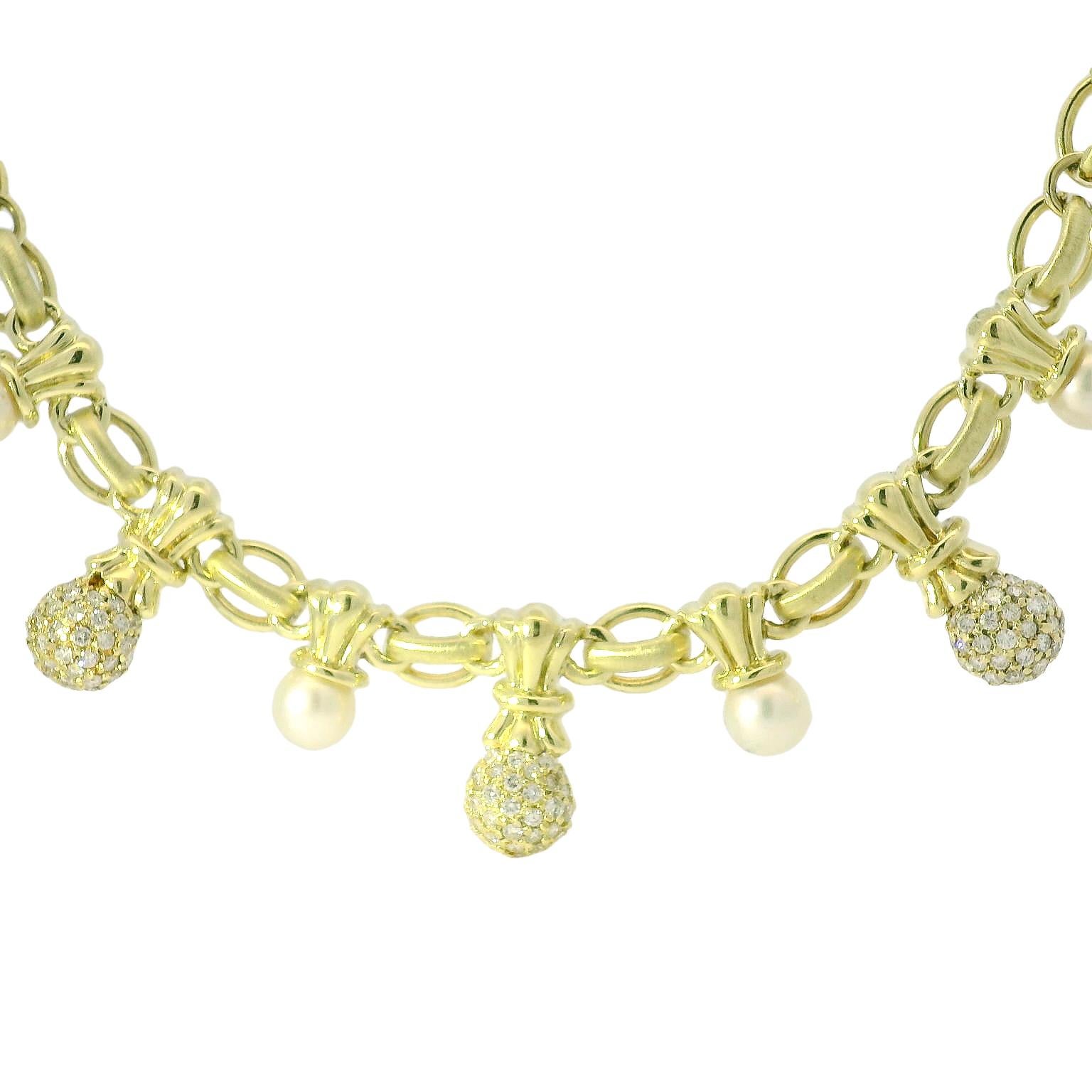 Collana A Link in oro giallo 14k con diamanti naturali da 1,80 carati e perle in pavé

Questa squisita collana in oro giallo 14k è caratterizzata da 1,80 carati di diamanti naturali con incastonatura a pavé e perle brillanti. L'elegante design a