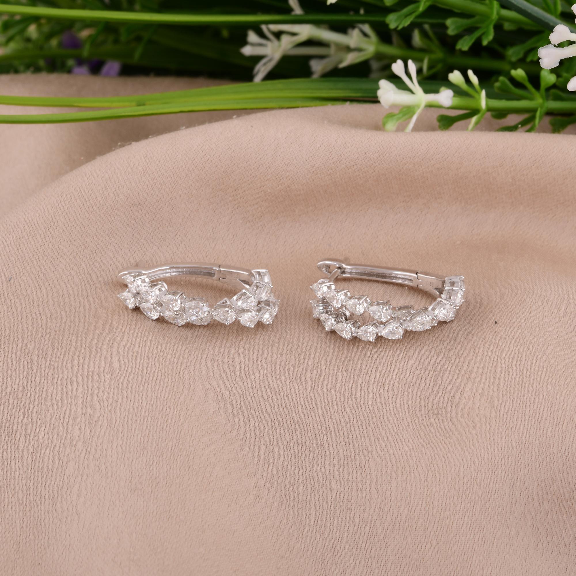 Modern Natural 1.80 Carat SI/H Pear Shape Diamond Earrings 18 Karat White Gold Jewelry For Sale
