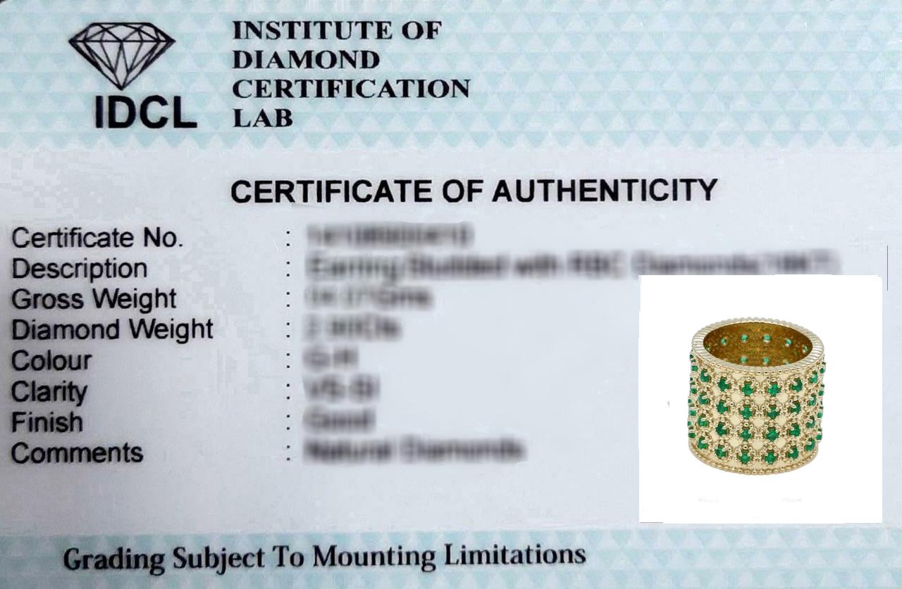 Anello a fascia con smeraldo dello Zambia da 1,80 carati Nature, gioielli in oro giallo 18 carati In condizioni Nuovo in vendita a Diera, Dubai