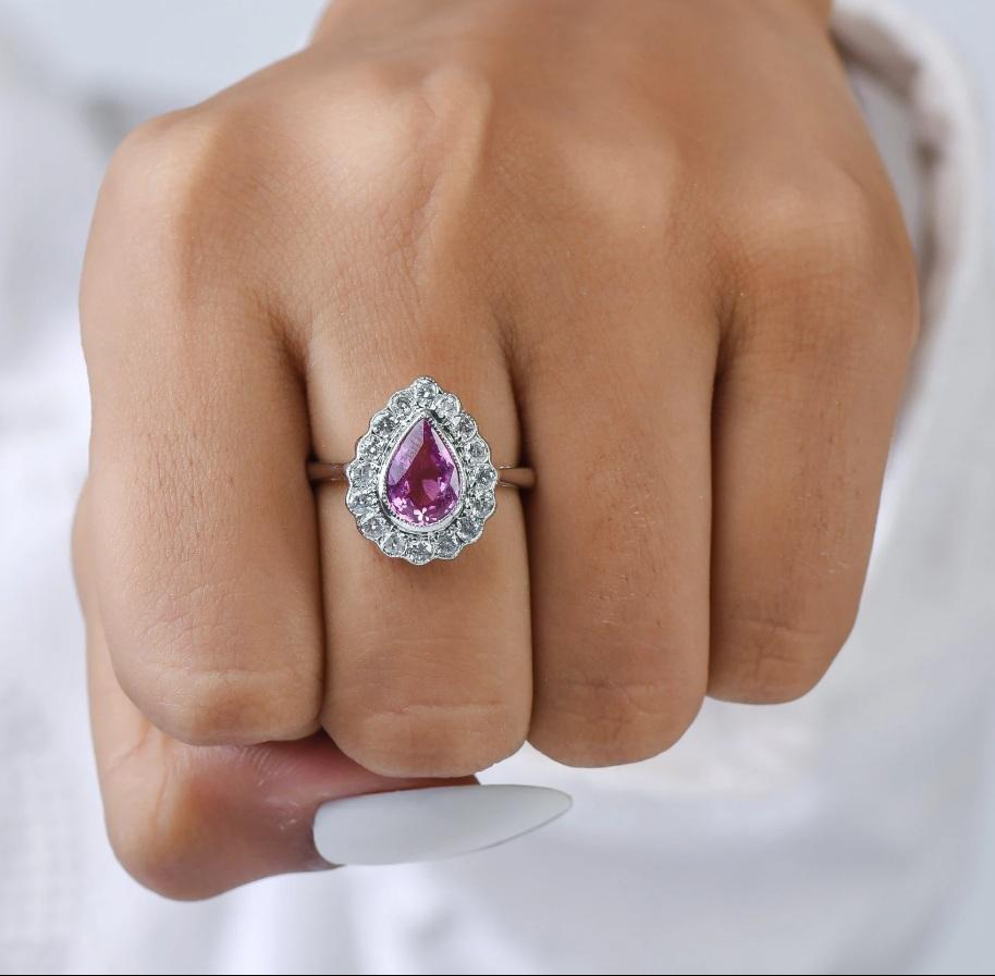 Pink sapphire pear cut diamond ring gold  Natural pink sapphire pear diamond vintage ring gold  Pink sapphire pear diamond filigree ring

STONE DETAILS :
✦ Gemstone :Pink Sapphire
✦ Gemstone Type : Natural
✦ Gemstone Size : 8x6 MM
✦ Gemstone Shape :
