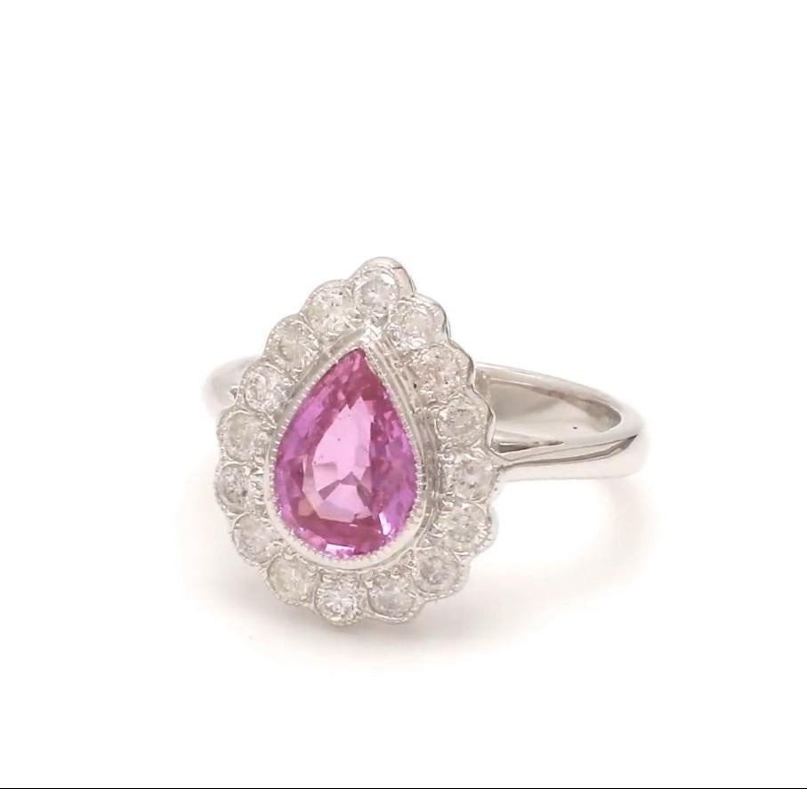 Women's Natural 1.80 cts pink sapphire & 0.65 cts  diamond ring in 18k gold For Sale