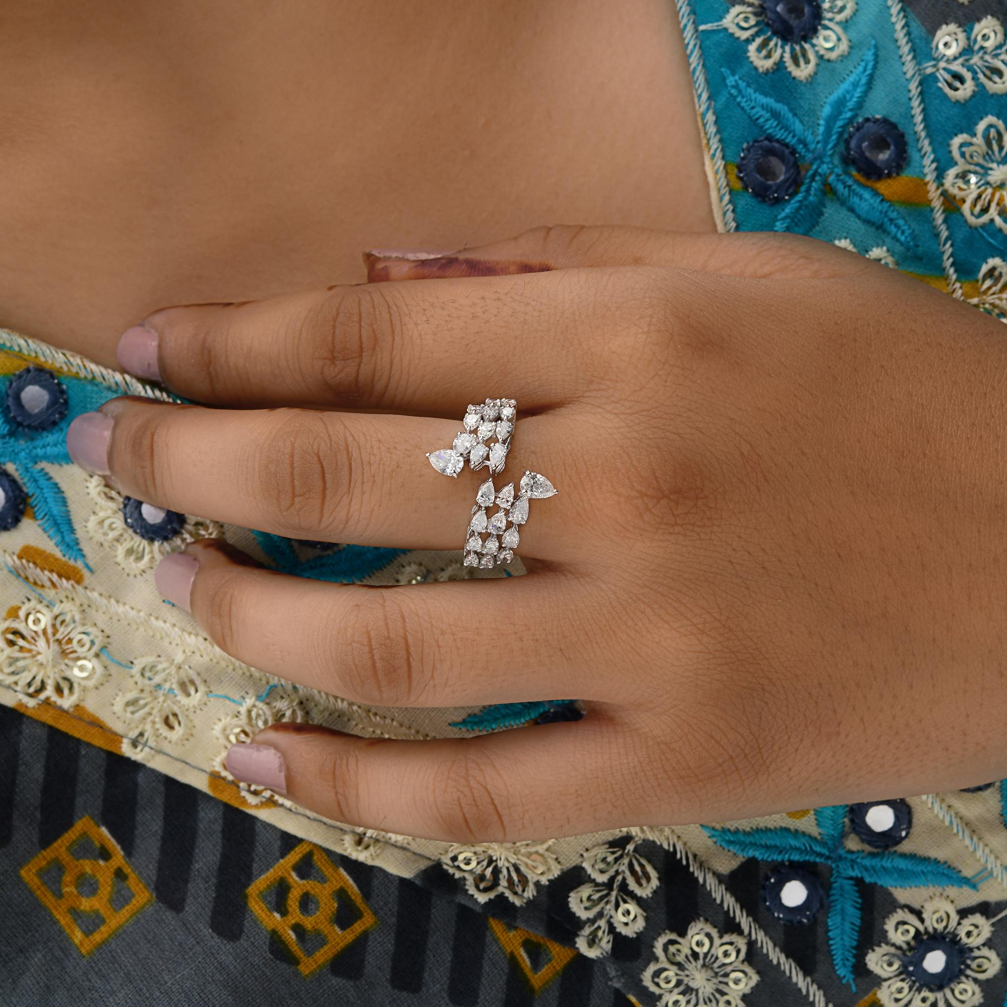 Bague manchette en or blanc 14 carats avec diamants naturels en forme de poire de 1,85 carat SI/H Neuf - En vente à Diera, Dubai