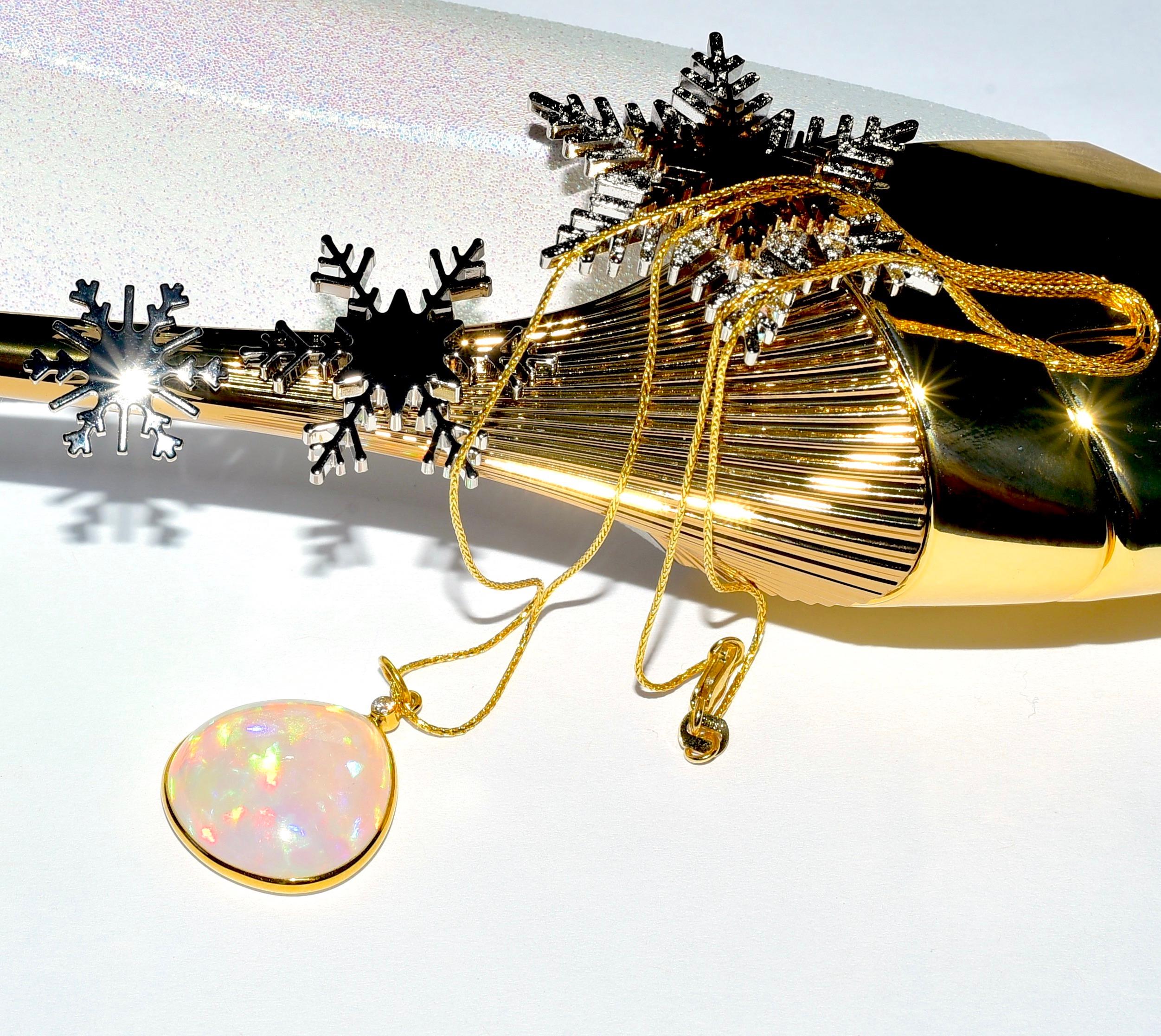 Heart Cut Natural 18k Solid Gold Opal Necklace With Diamond Accent