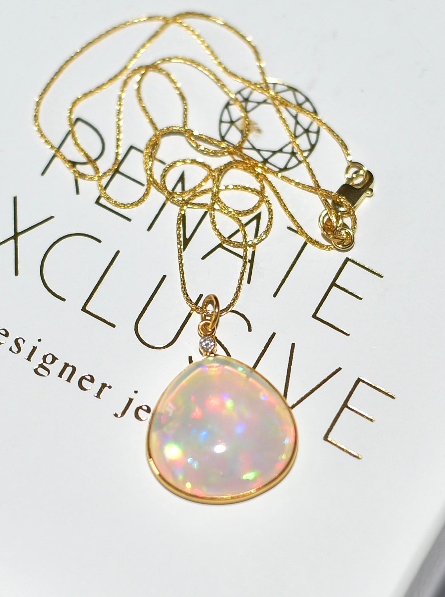Modern Natural 18k Solid Gold Opal Necklace With Diamond Accent