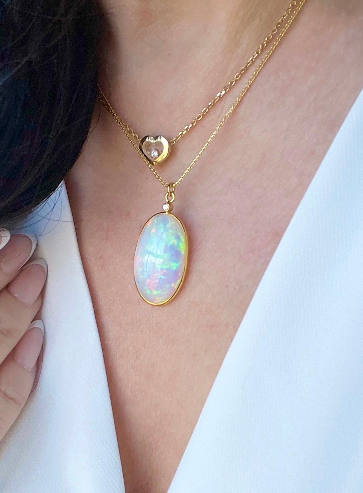 Natural 18k Solid Gold Opal Necklace with Diamond Accent  In New Condition In Astoria, NY
