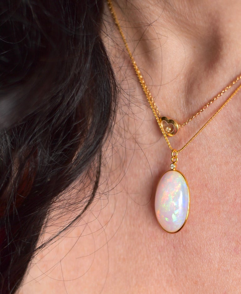 Natural 18k Solid Gold Opal Necklace with Diamond Accent For Sale at