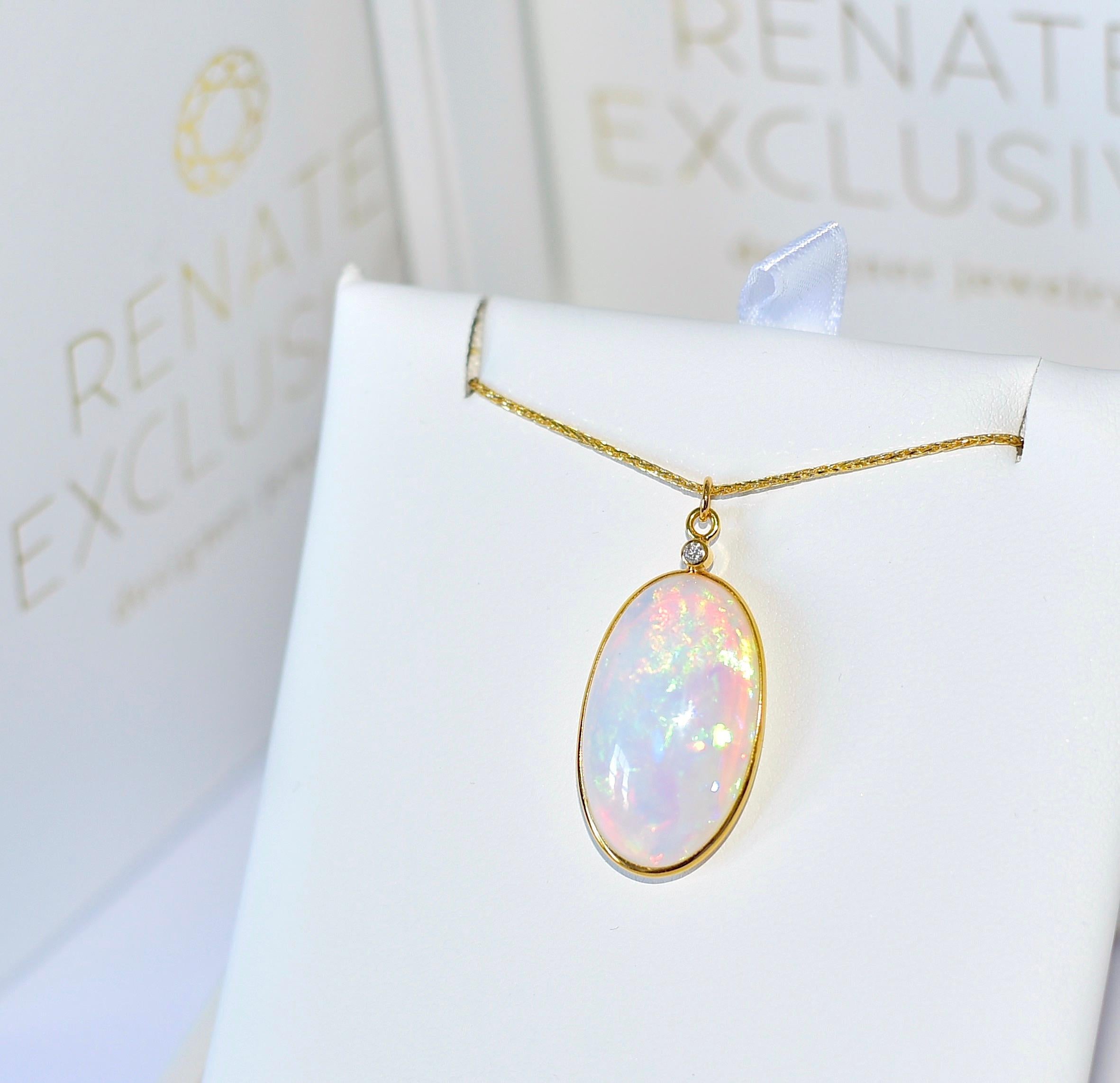 Women's Natural 18k Solid Gold Opal Necklace with Diamond Accent 